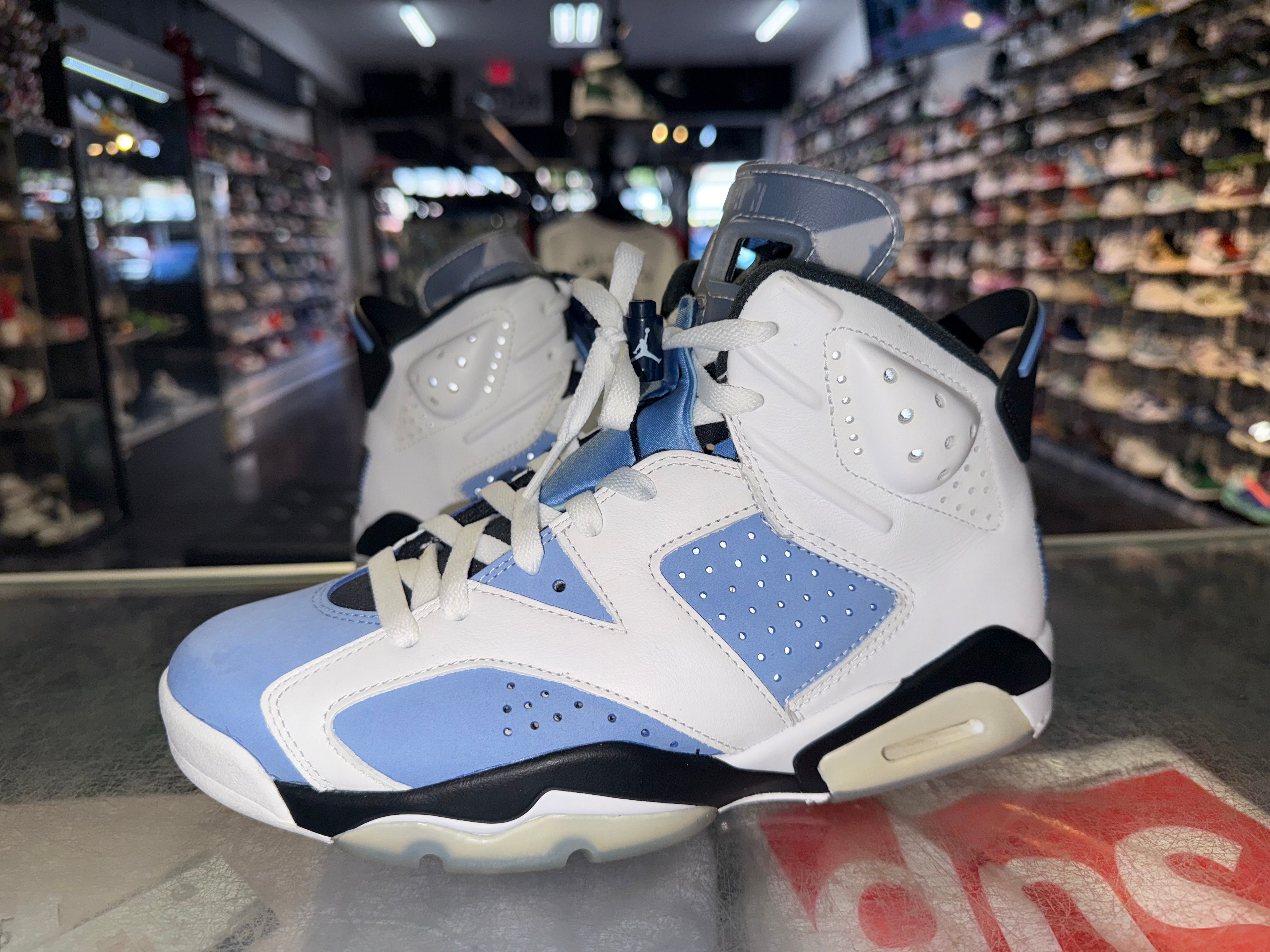 Size 7.5 Air Jordan 6 "UNC"