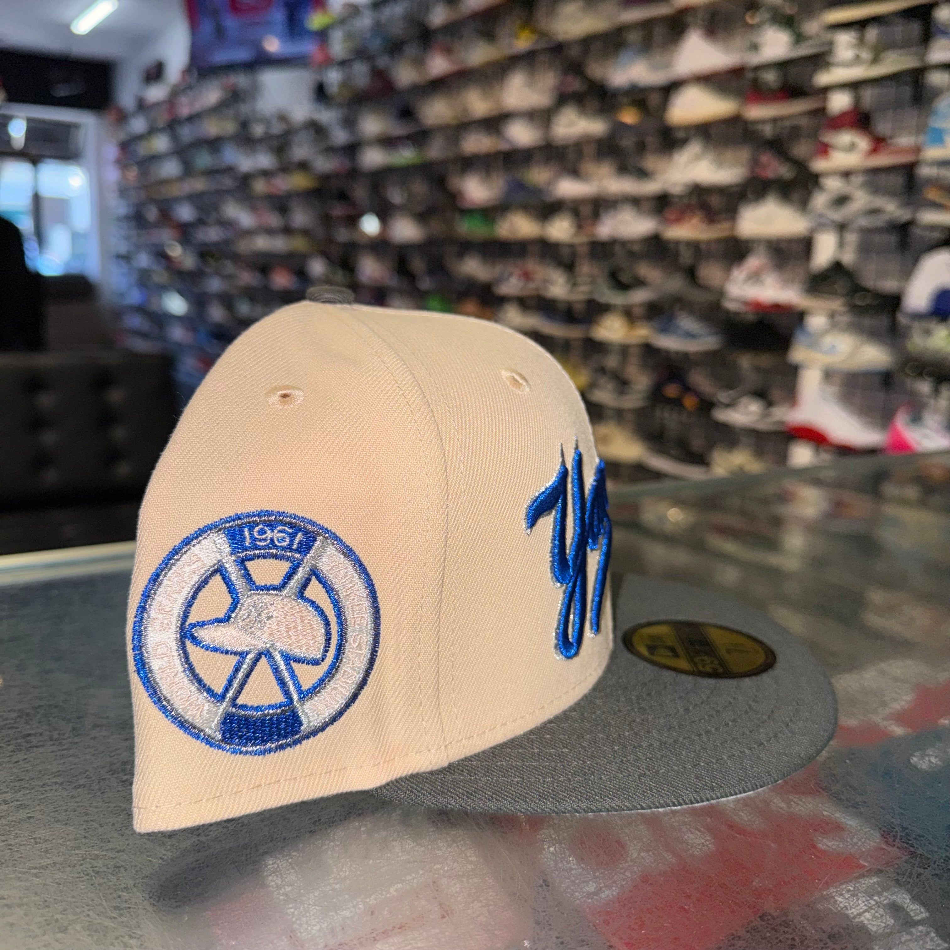 Size 7 1/2 New Era Fitted Hat “Yankees Cream” Brand New