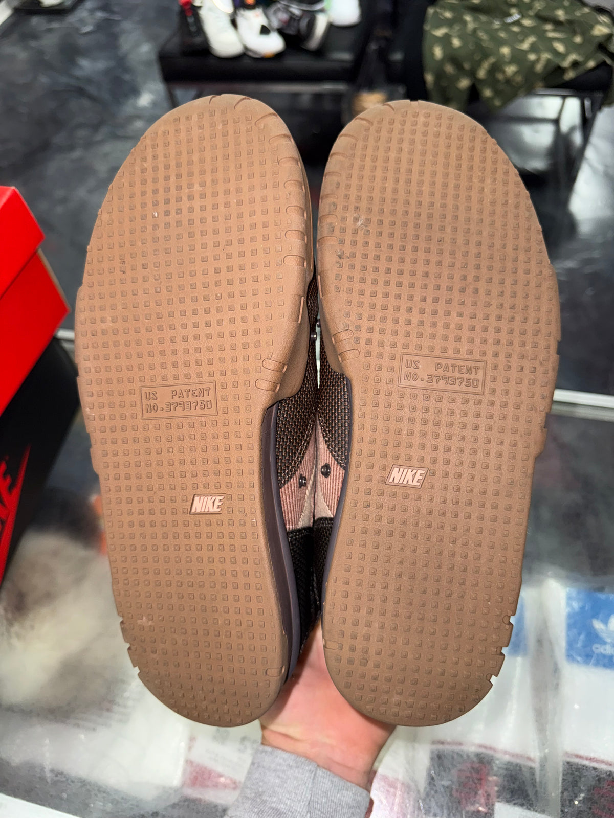 Air Trainer 1 Travis Scott Wheat sneaker, worn 1x, size 9 – view 5