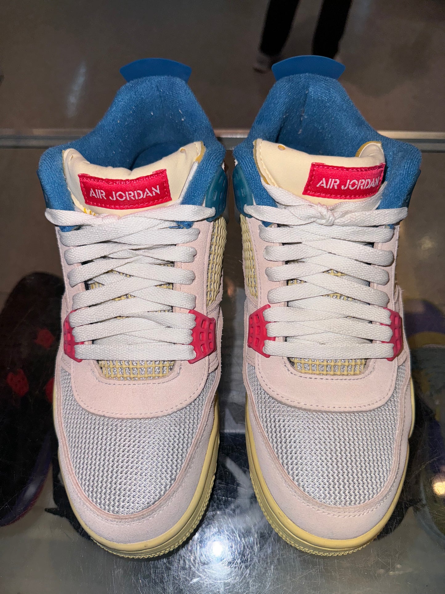 Size 8.5 Air Jordan 4 “Union Guava Ice” (Mall)