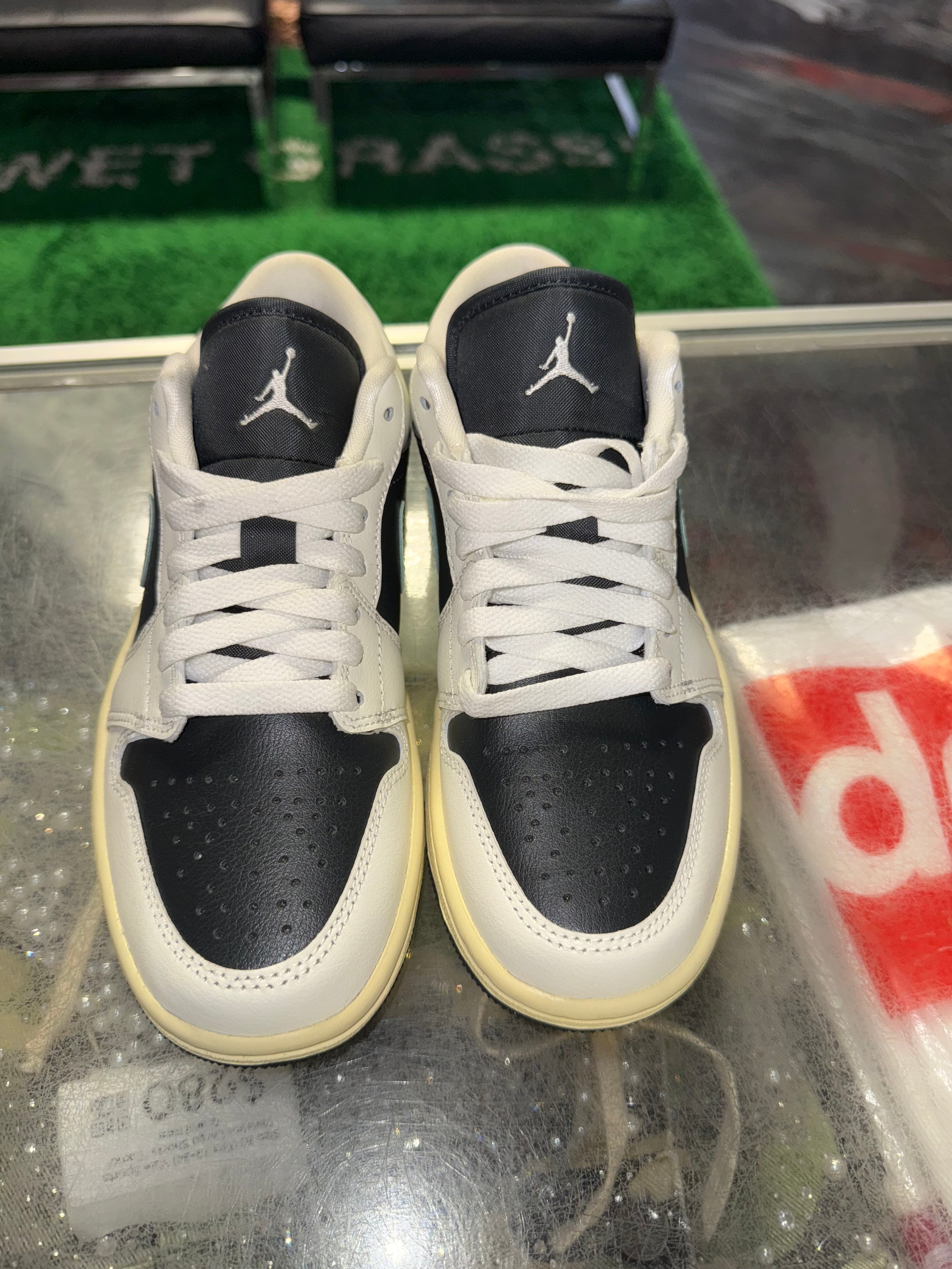 Size 4 (5.5W) Air Jordan 1 Low "Jade Smoke" Brand New