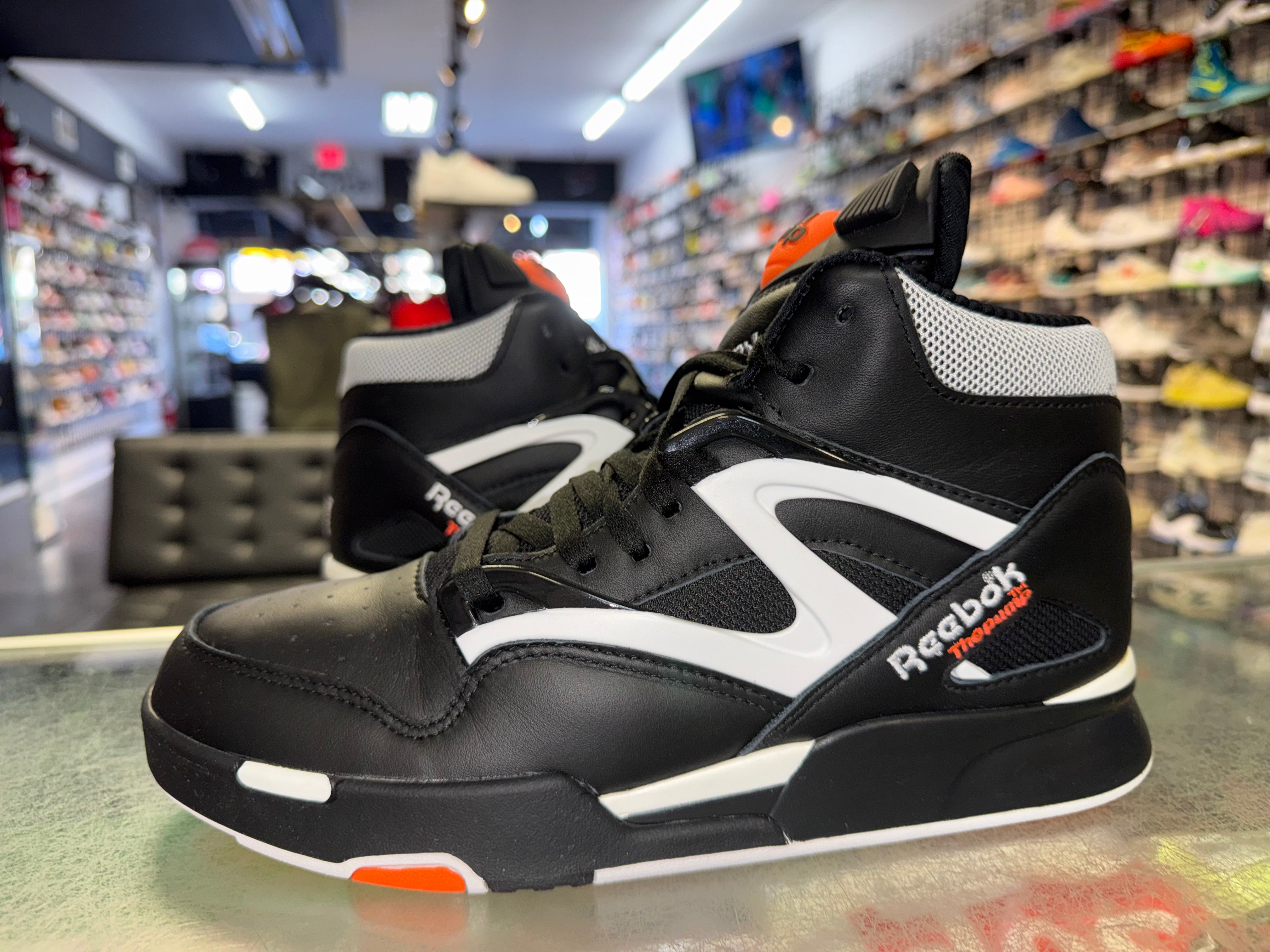 Size 9.5 Reebok Pump Omni Zone 2 “Dee Brown”