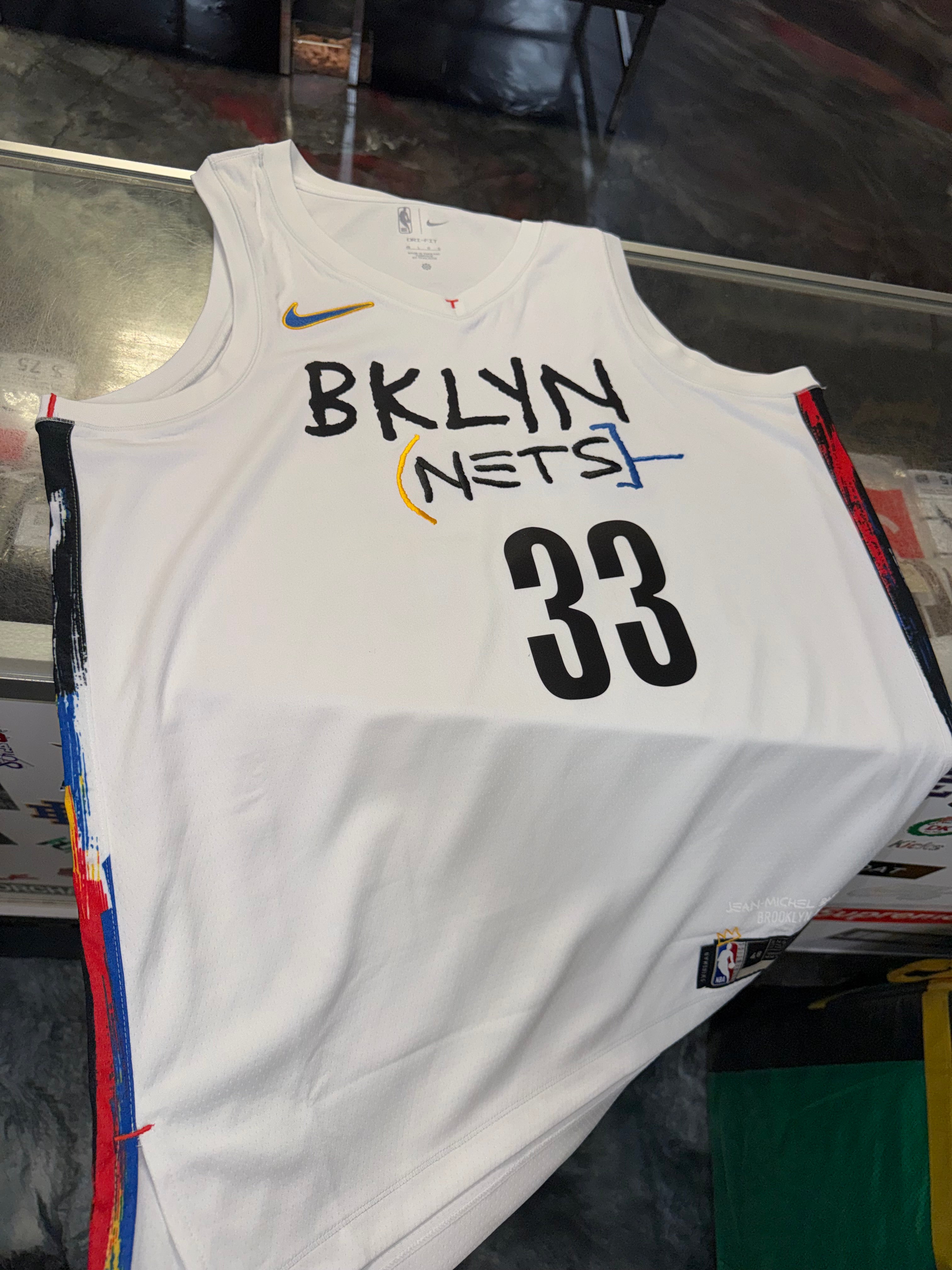Large NETS Claxton Jersey NEW