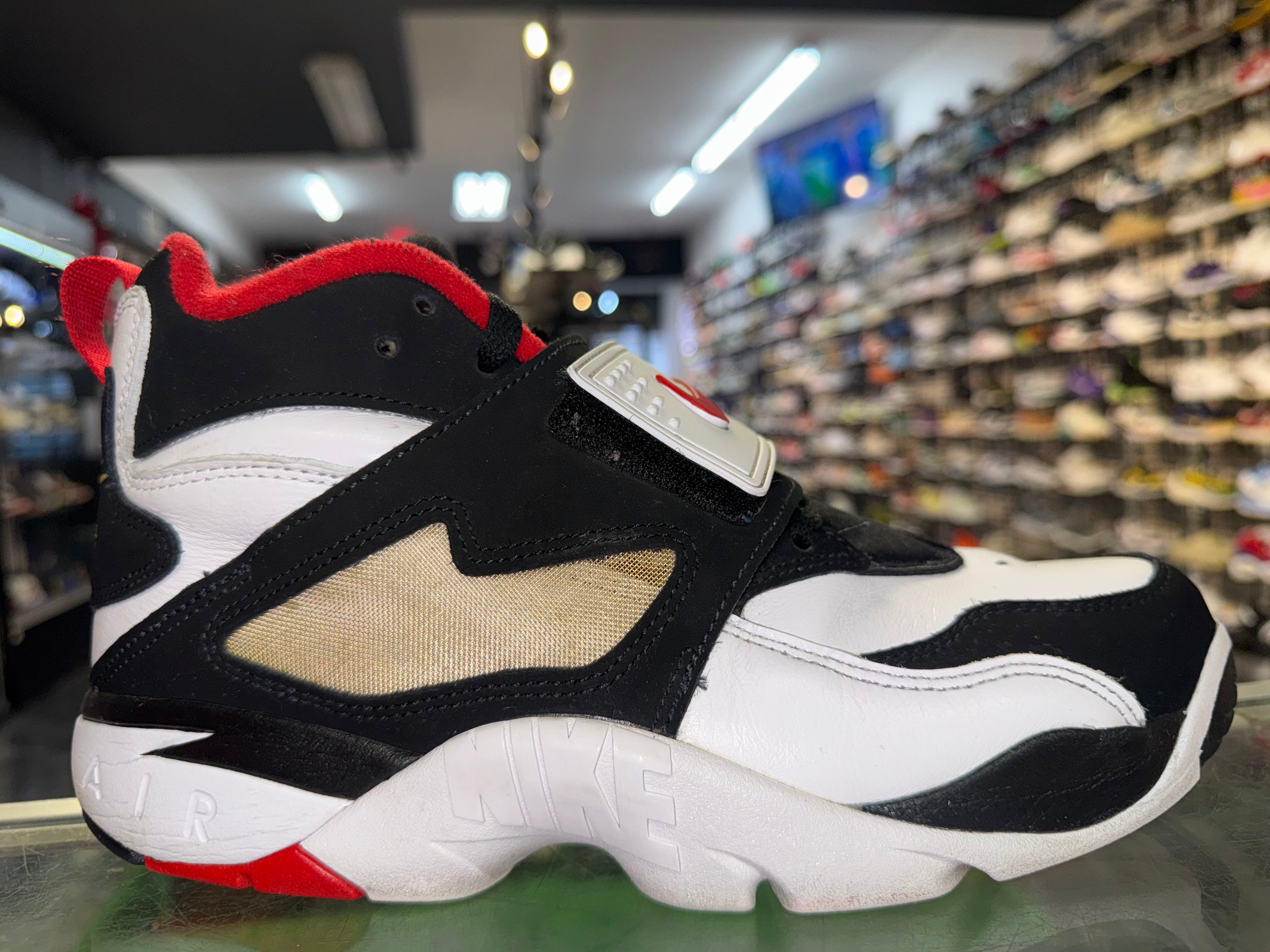 Size 9 Air Diamond Turf "49ers" 2025