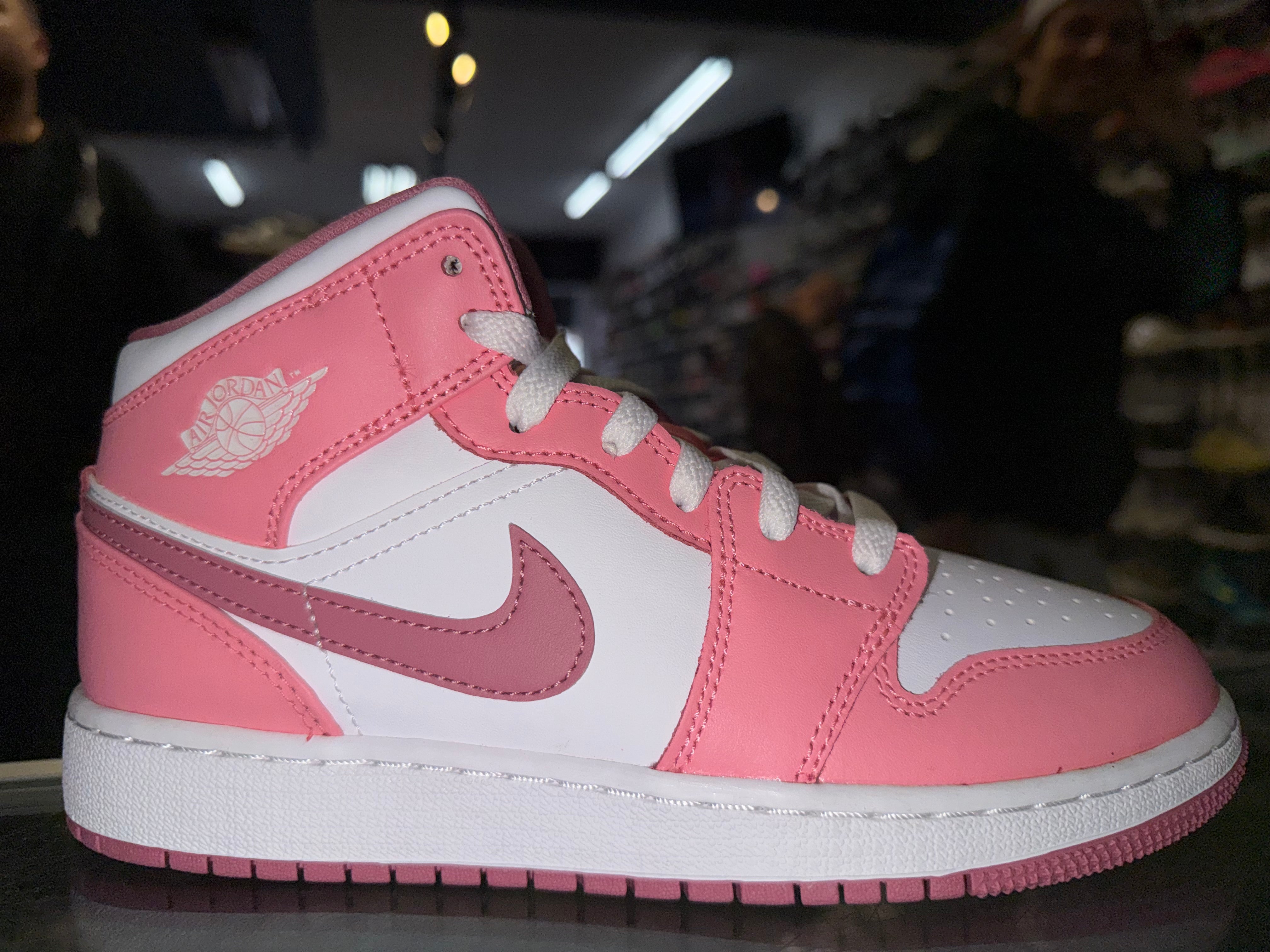 Size 5.5y Air Jordan 1 Mid "Valentines Day" Brand New