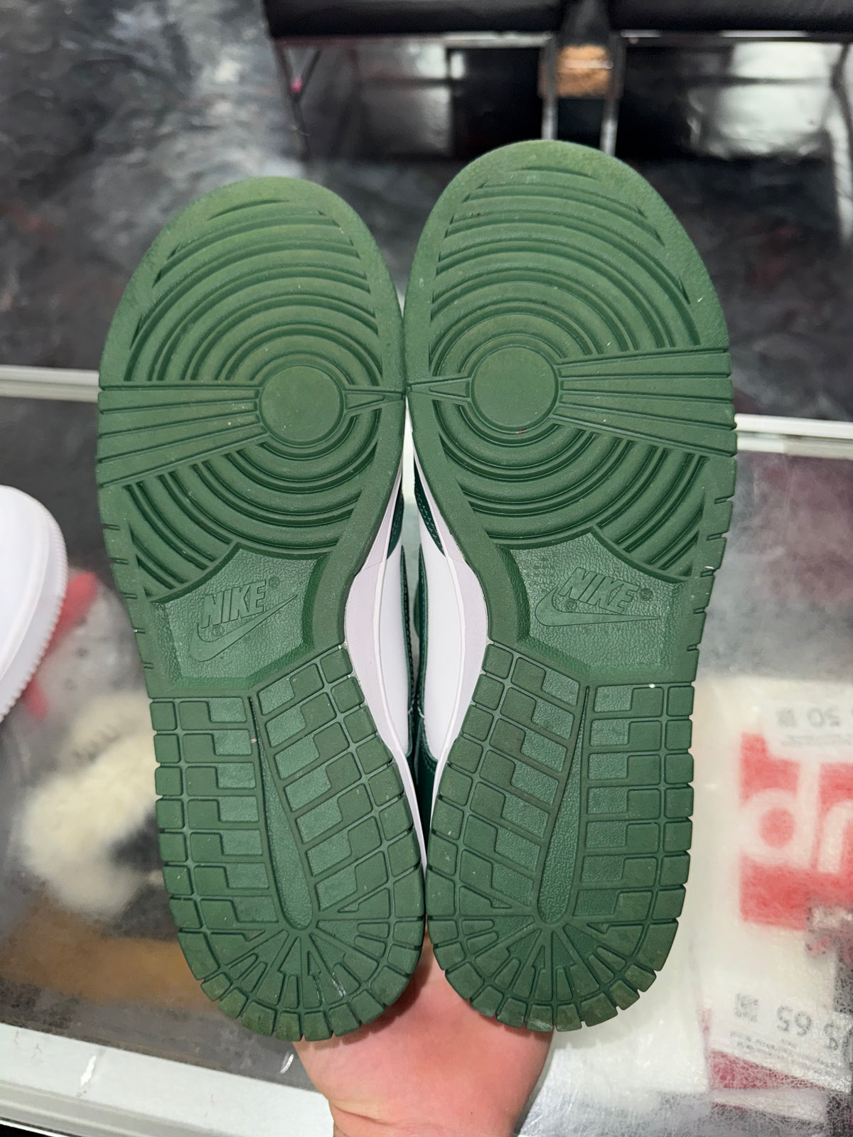 Nike Dunk Low Michigan State sneaker, pre-owned, size 10.5 – view 7