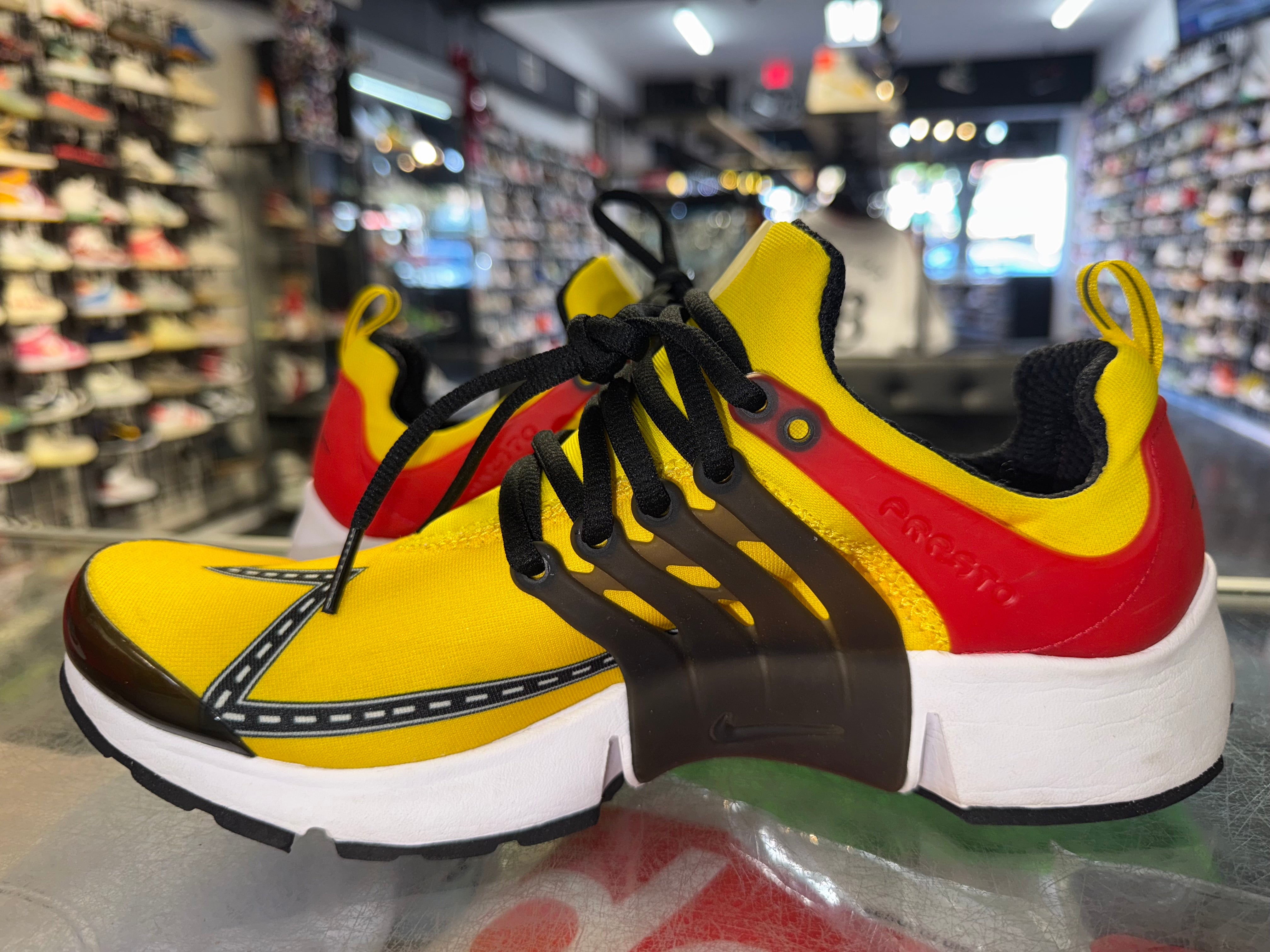 Size 10 Air Presto "Road Race"