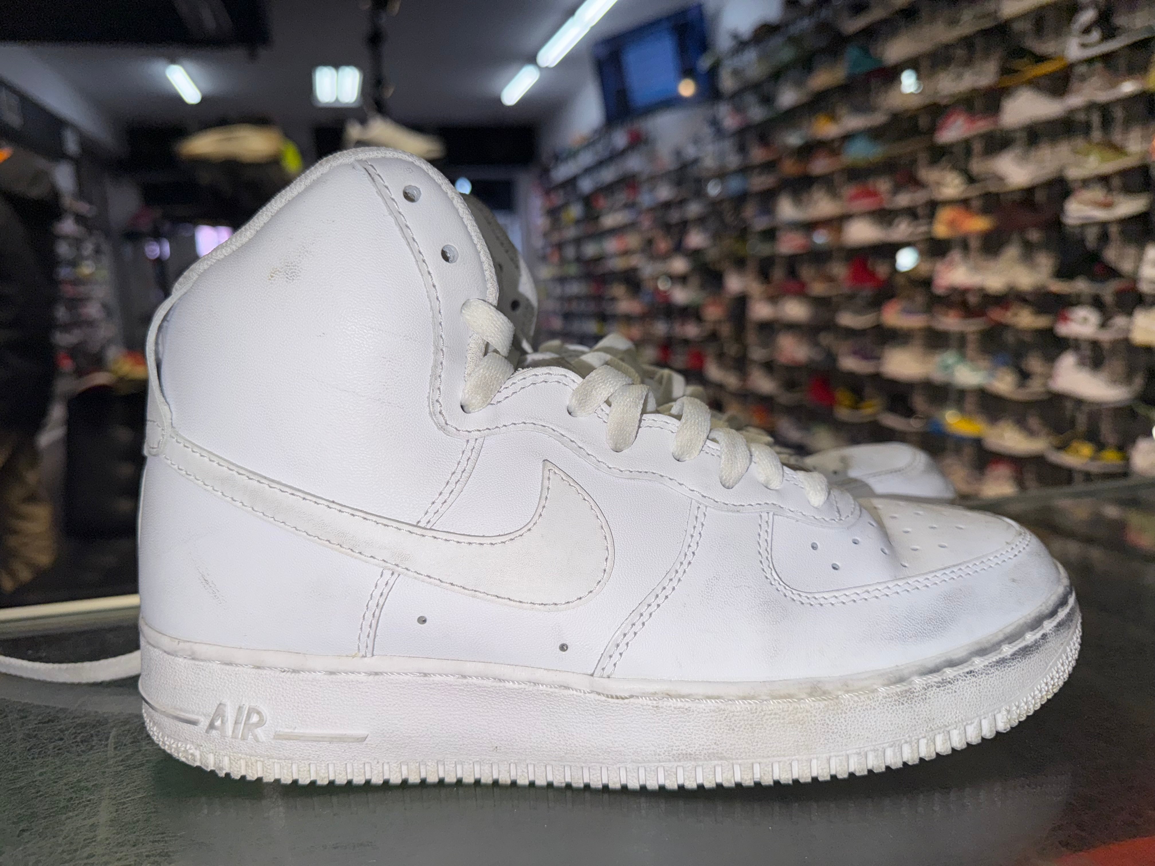 Size 8.5 Air Force 1 High "White"