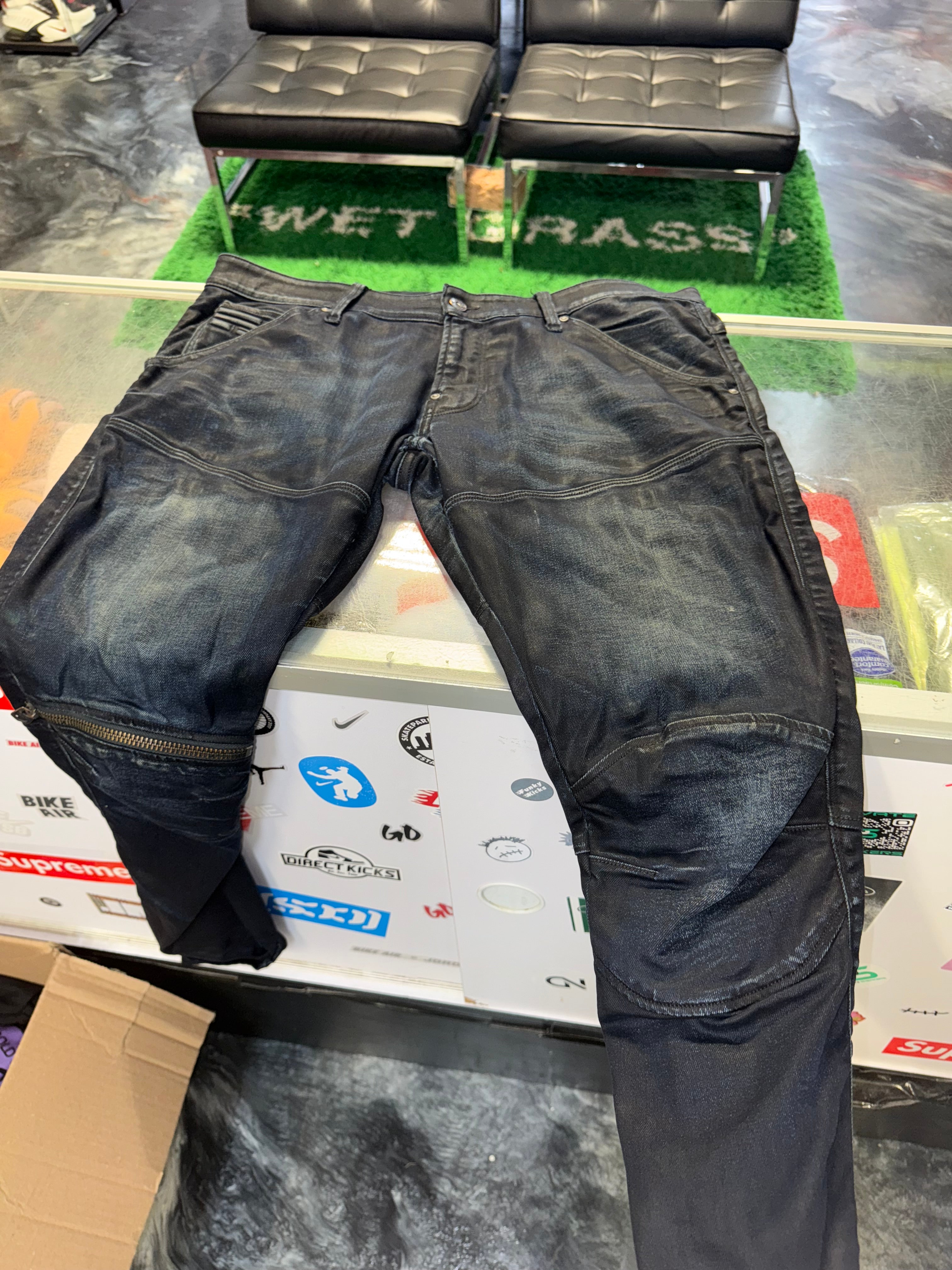 Size 36x32 G-Star Biker Denim "Navy"