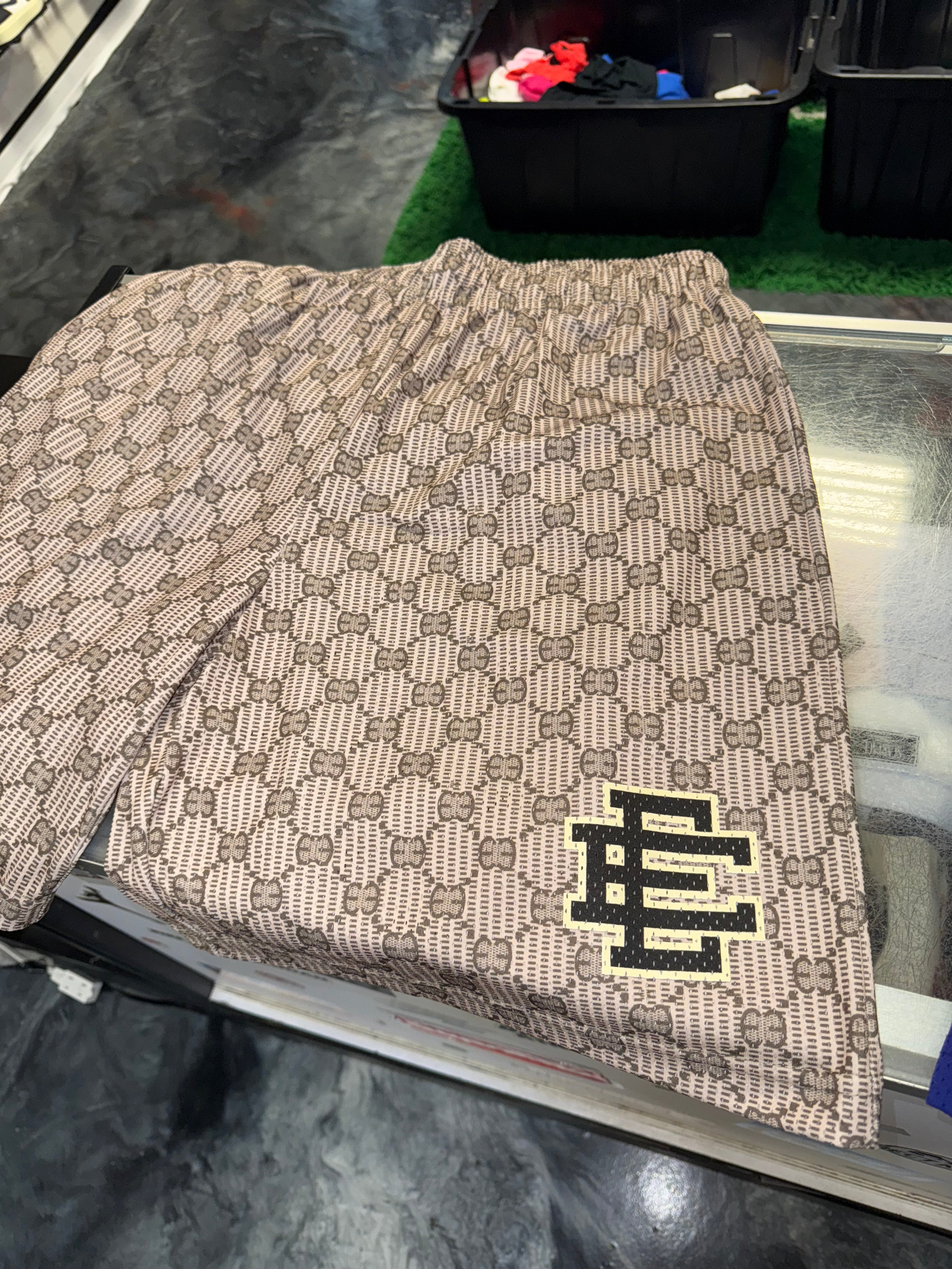 Size XL Eric Emanuel EE Baggy G Shorts “Brown/Black” Brand New