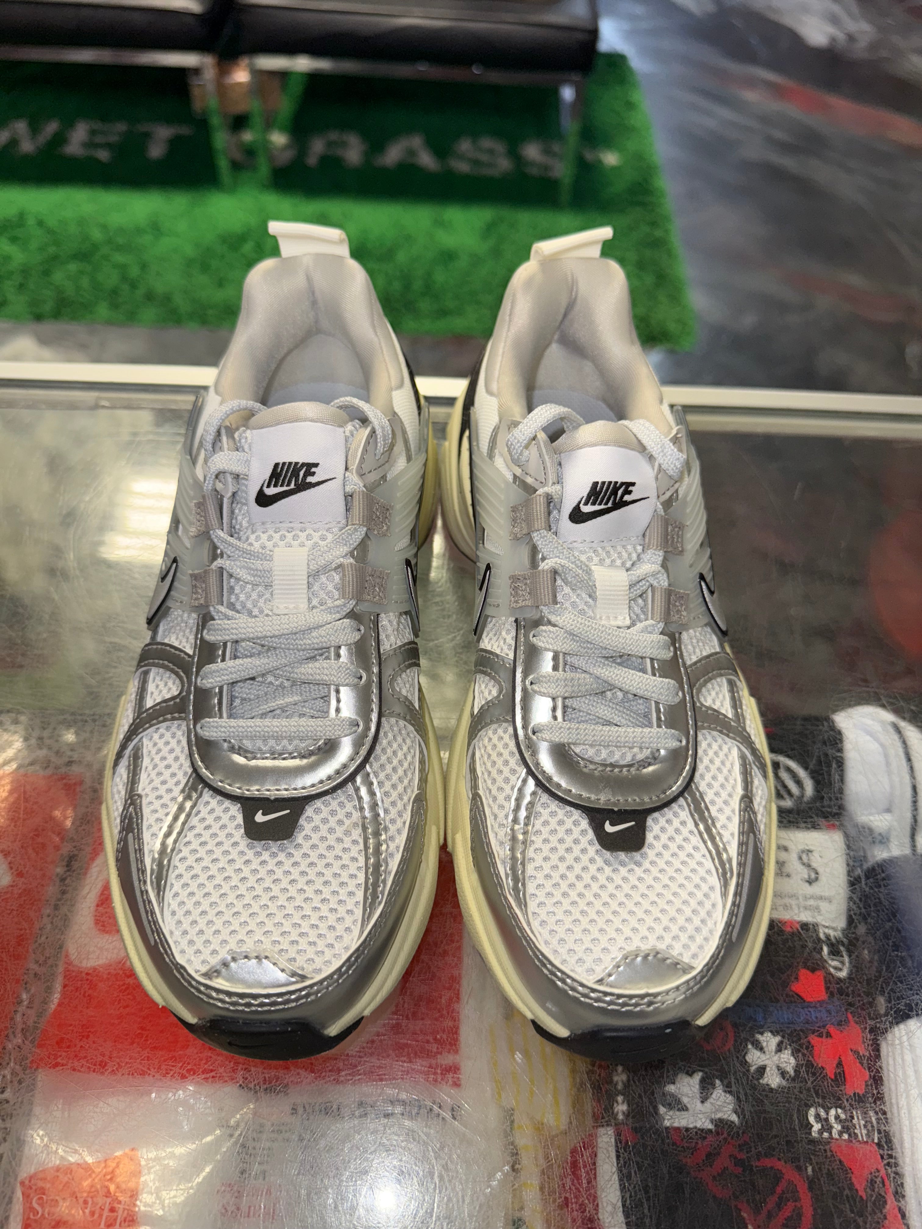 Size 5 (6.5W) Nike V2K Run "Silver Metallic" Brand New