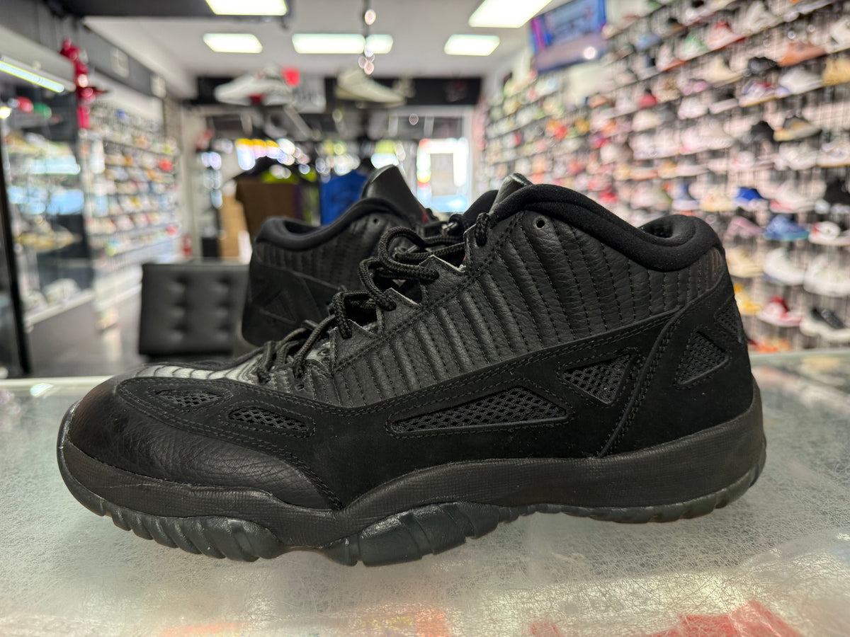 Size 10.5 Air Jordan 11 Low IE "Referee"