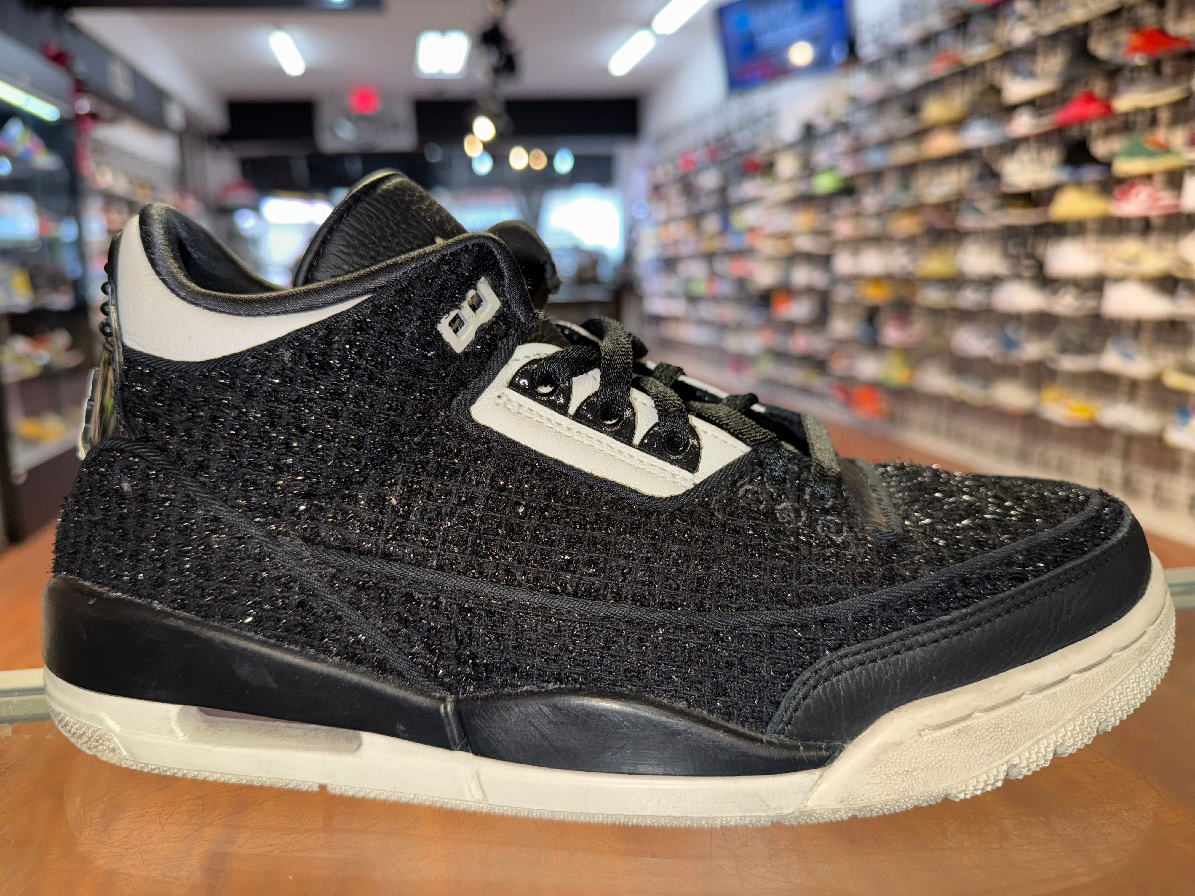 Size 8 (9.5W) Air Jordan 3 “Vogue”