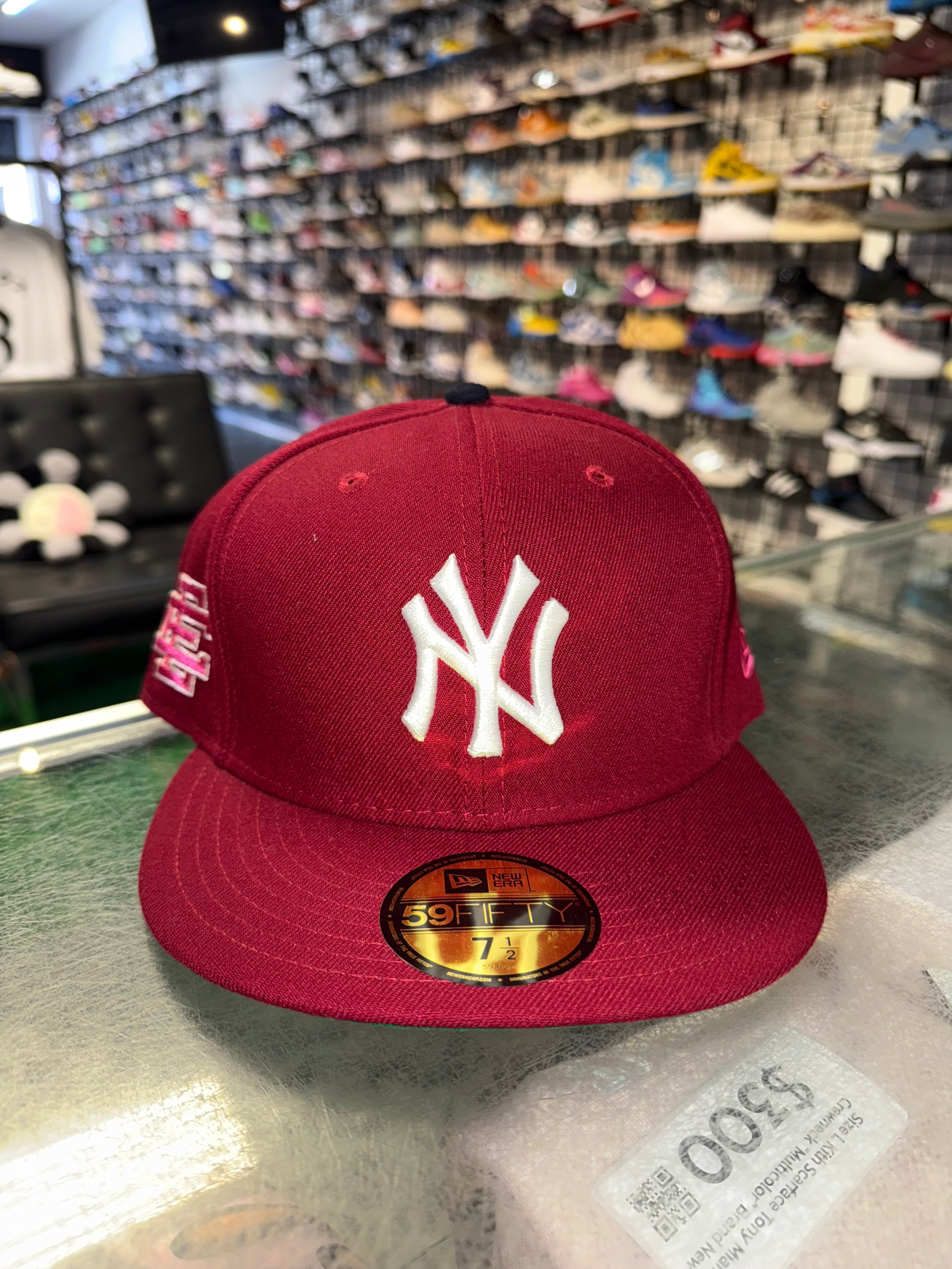 Size 7 1/2 Eric Emanuel New Era Fitted “Yankees” Brand New
