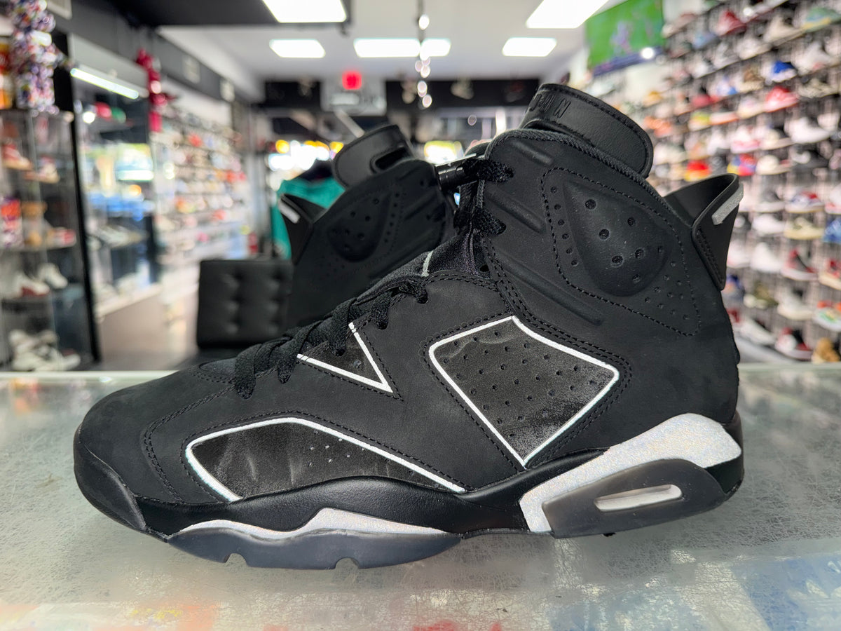 Size 10.5 Air Jordan 6 "Cap and Gown"