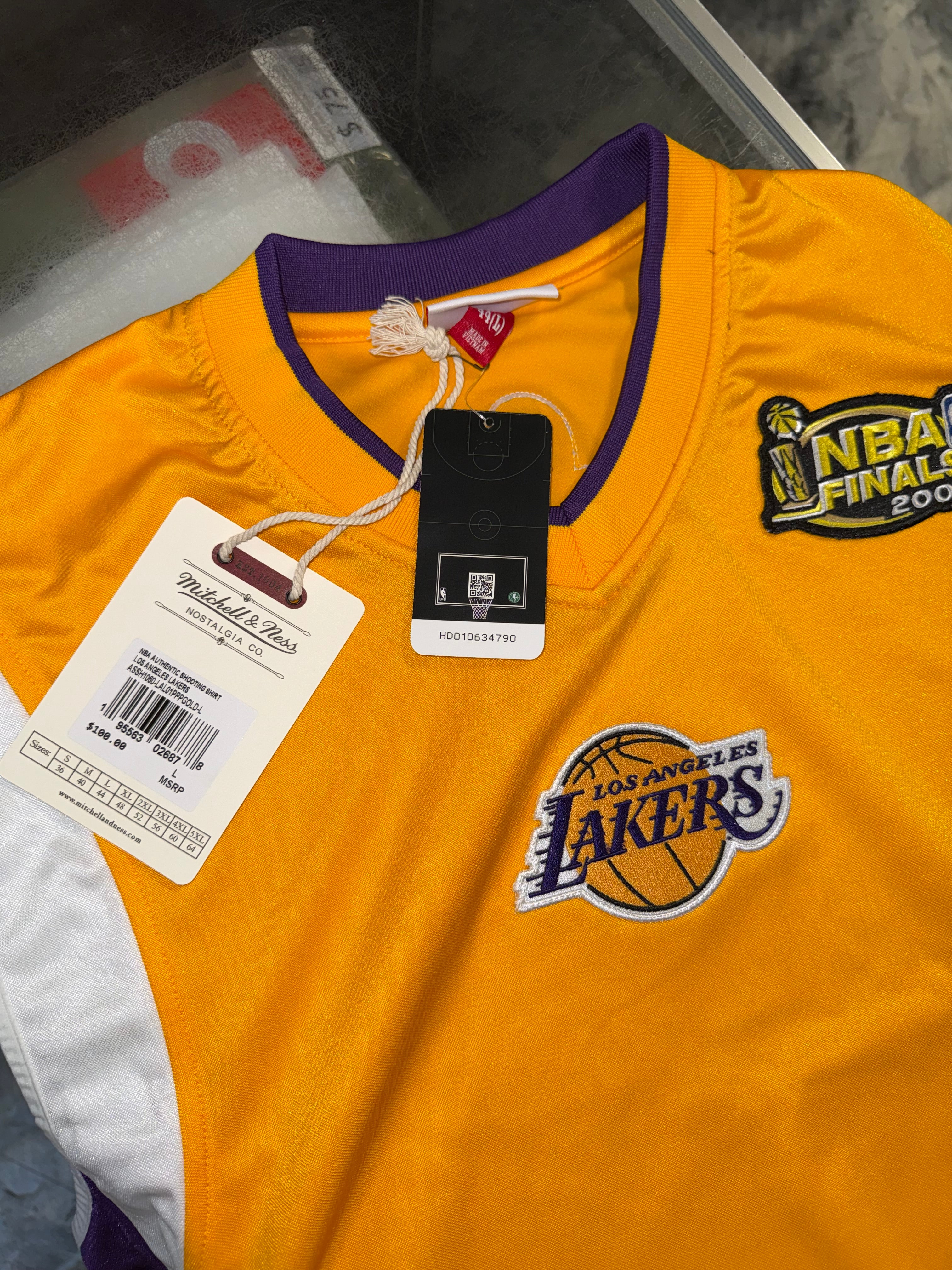 Large Mitchell & Ness Lakers Finals Jersey NEW