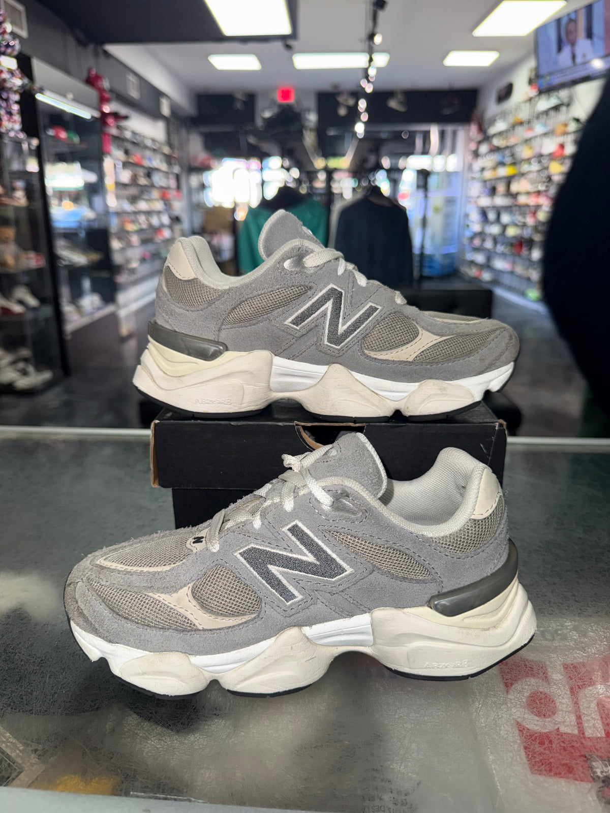 New Balance 9060 Grey PS sneaker, pre-owned, size 1Y – view 2