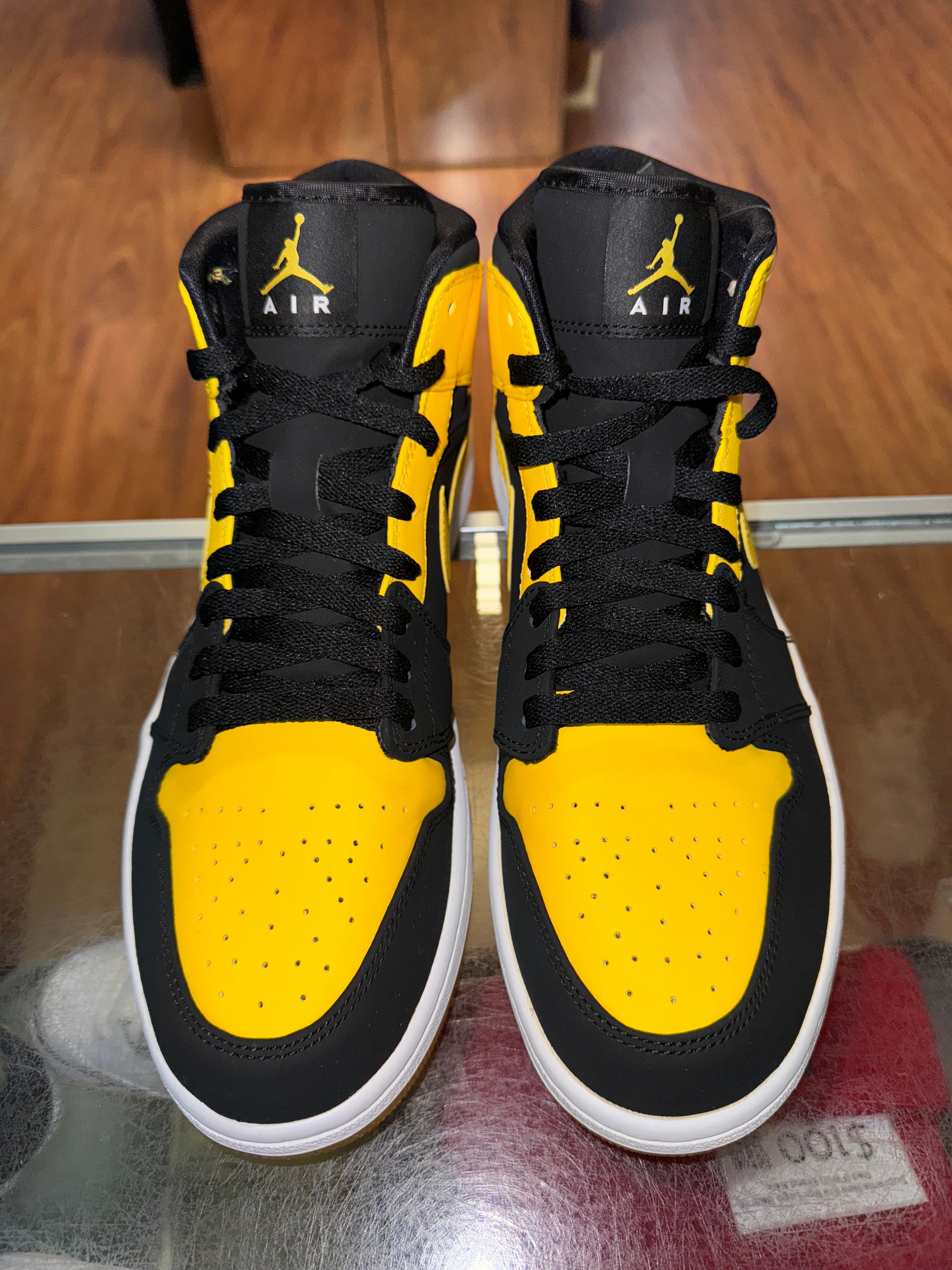 Size 11 Air Jordan 1 Mid New Love Brand New Direct Kicks