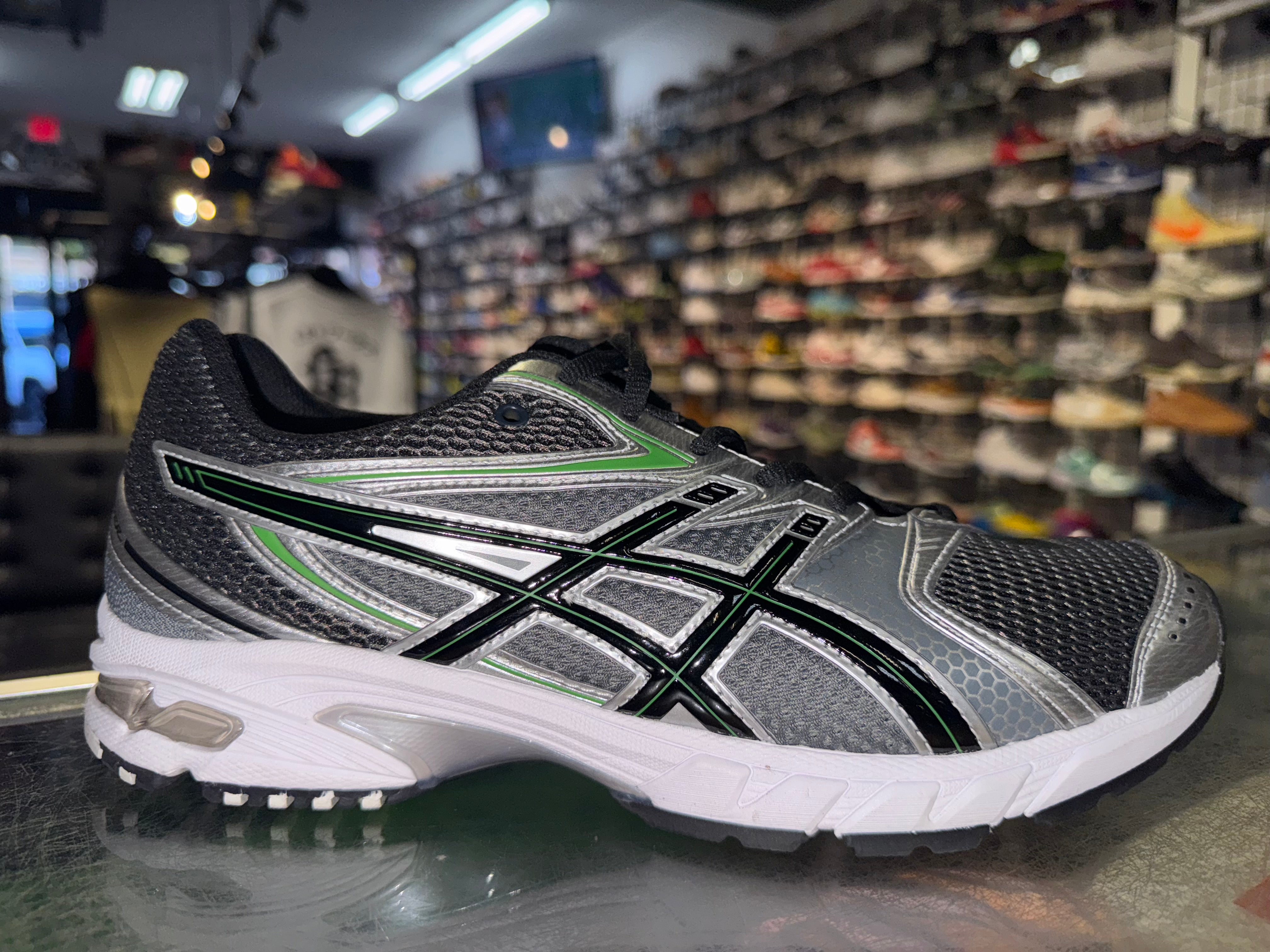Size 9 Asics Gel-ds Trainer 14 "Graphite Grey Fern"