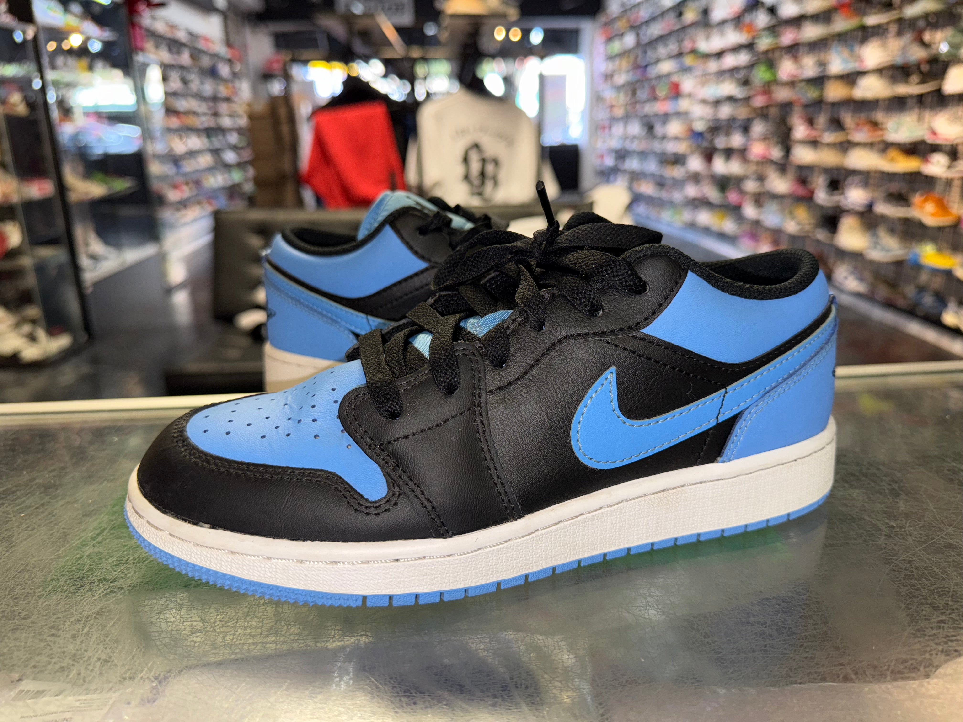 Size 5y Air Jordan 1 Low "University Blue"