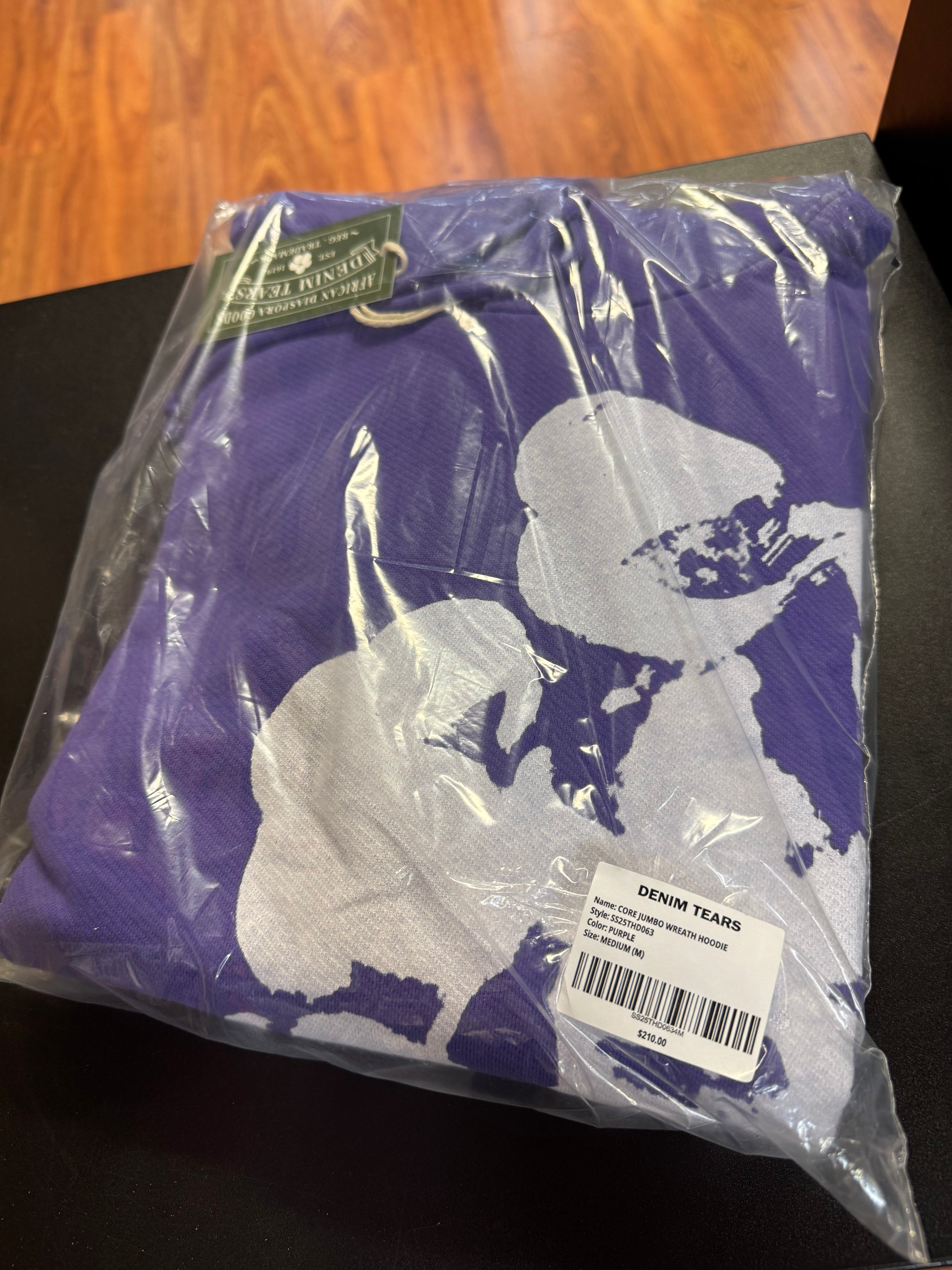 Size M Denim Tears Jumbo Wreath Hoodie “Purple” Brand New