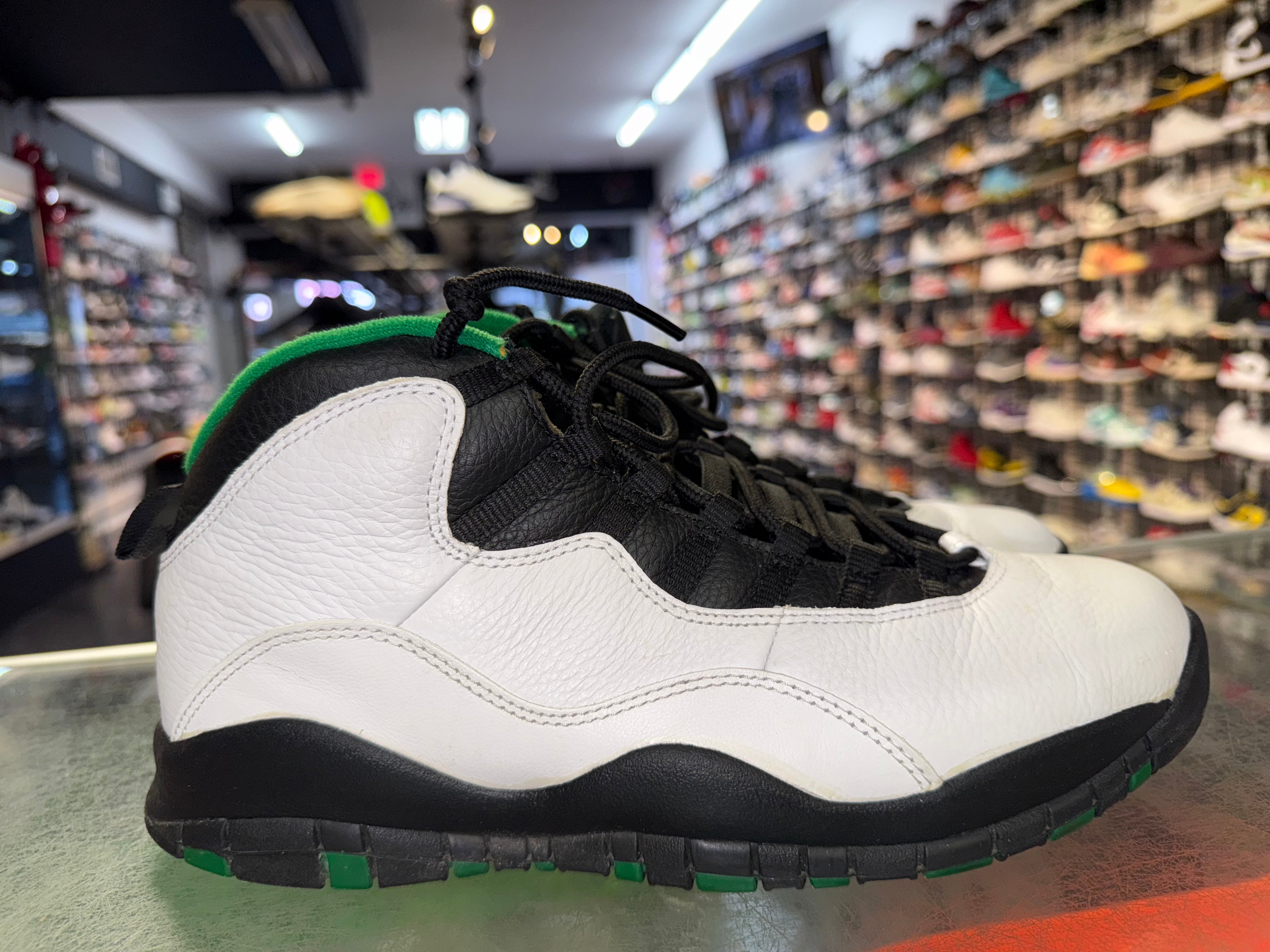 Size 10 AJ 10 "Seattle" - NB