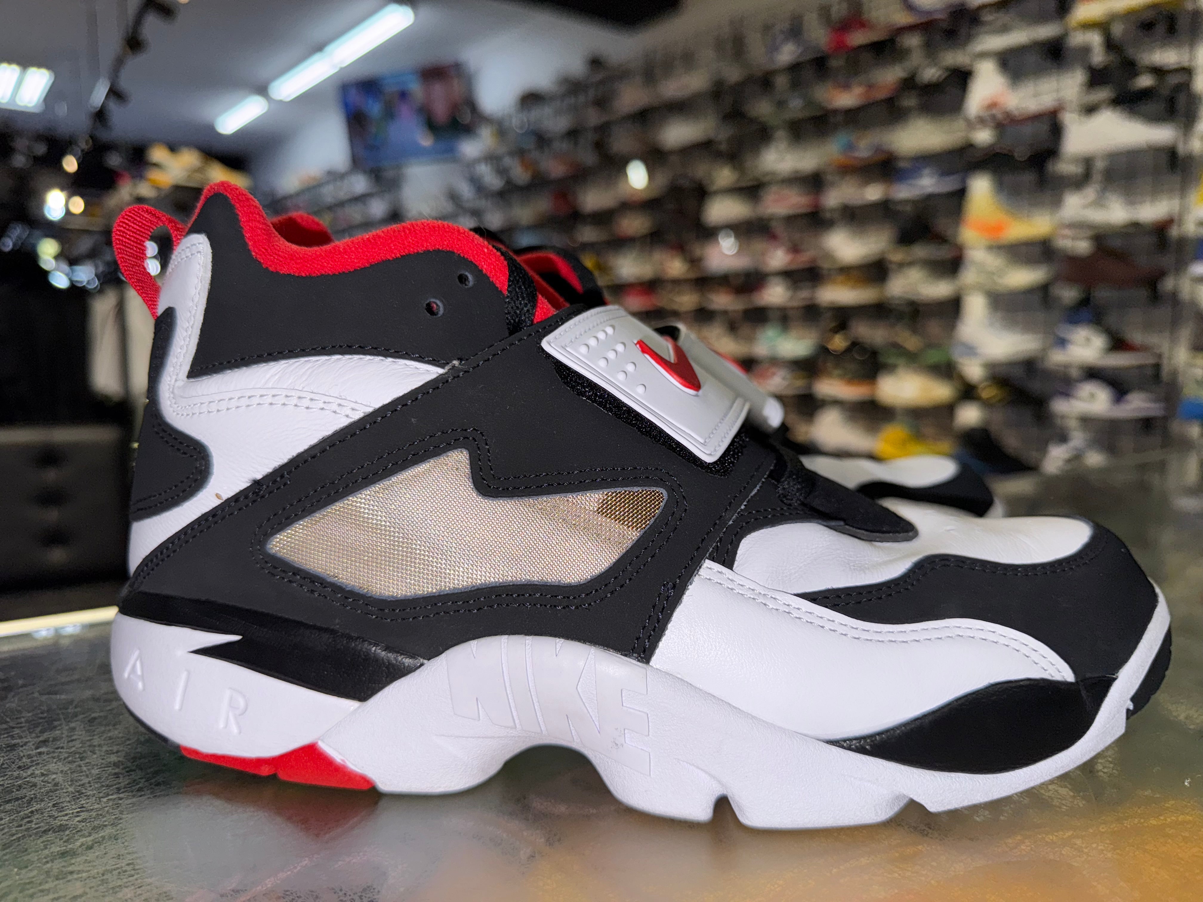 Size 9.5 Air Diamond Turf "49ers"
