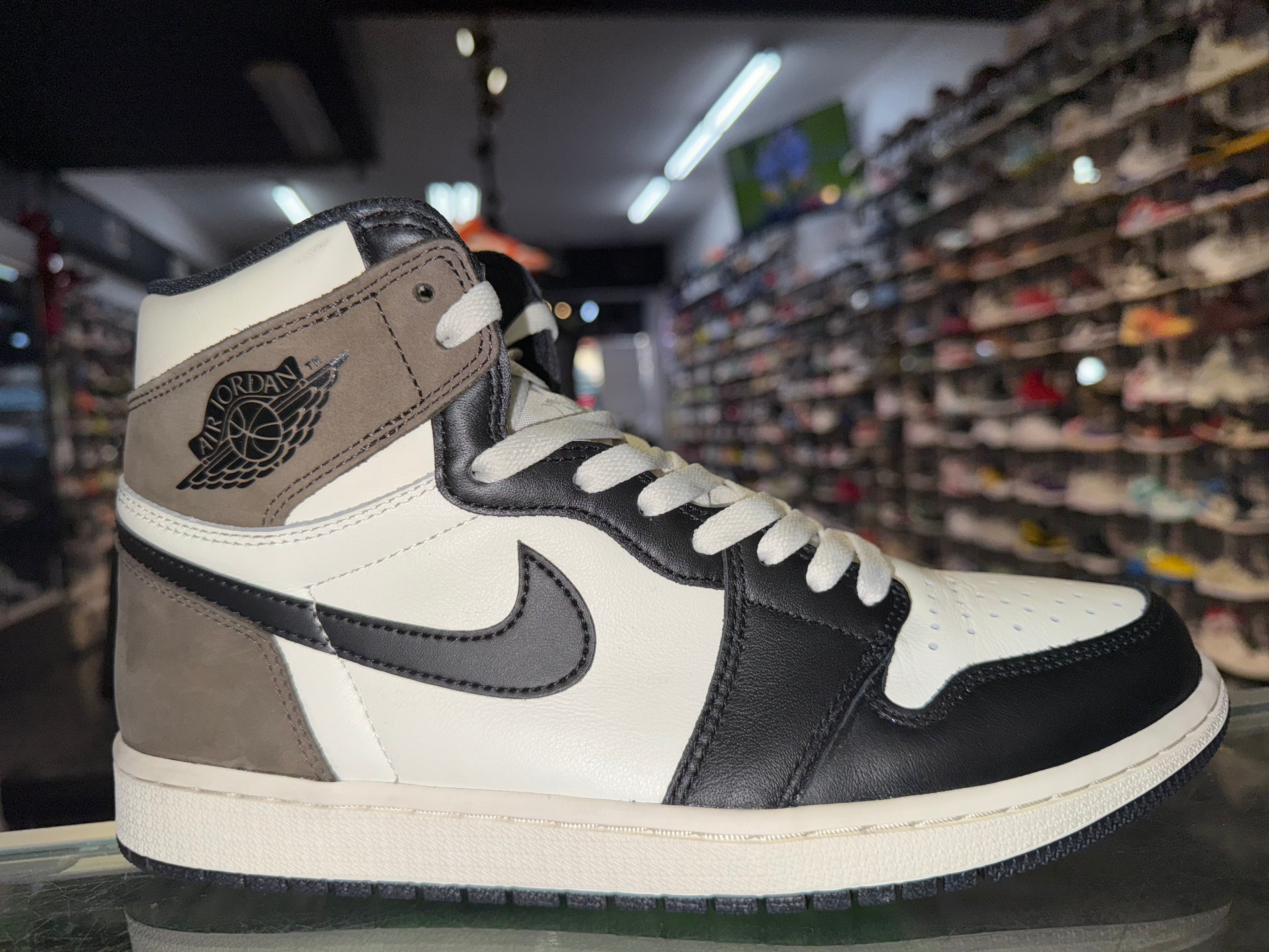 Size 9 Air Jordan 1 "Mocha"