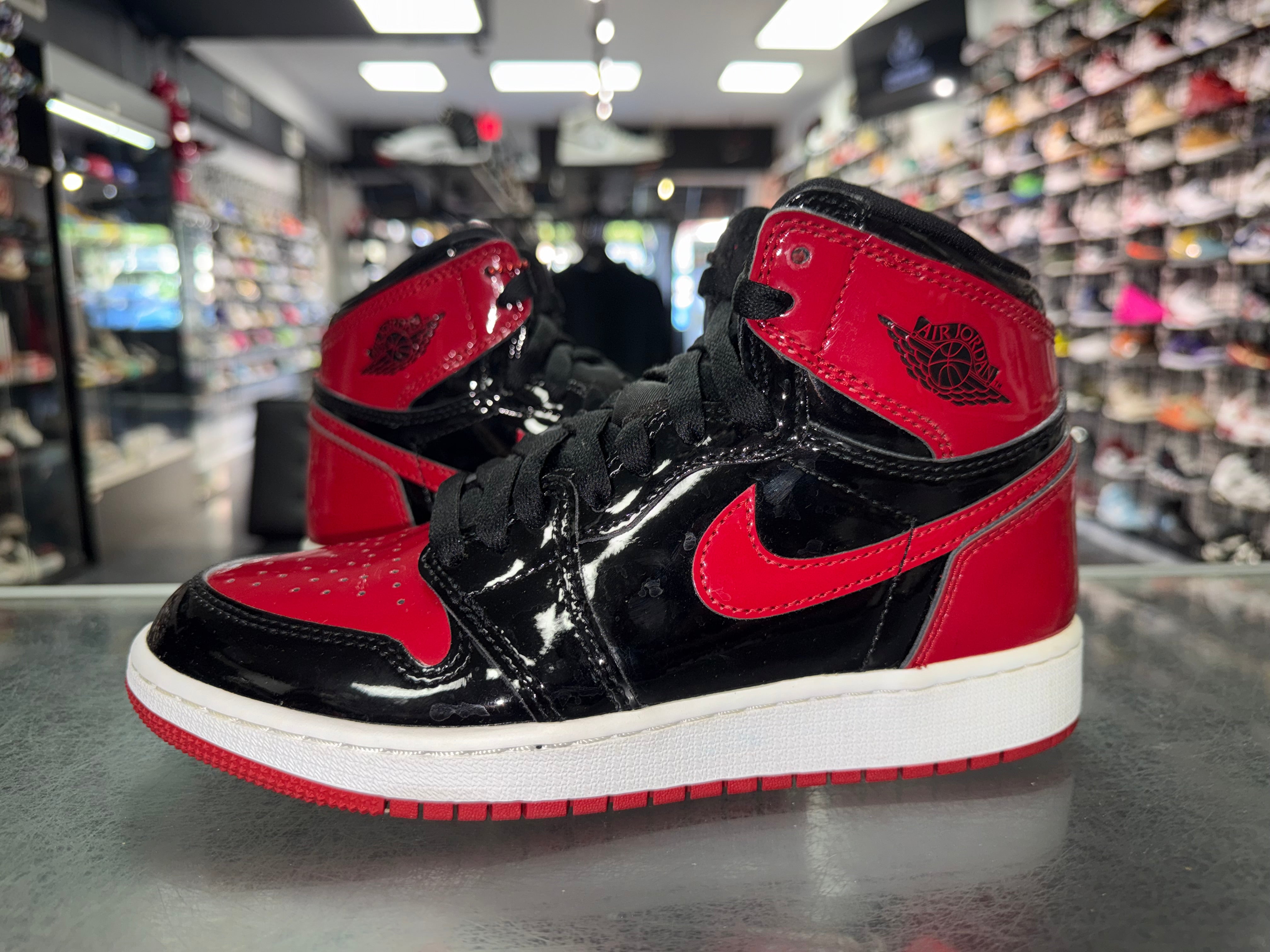 Size 5y Air Jordan 1 "Patent Bred"