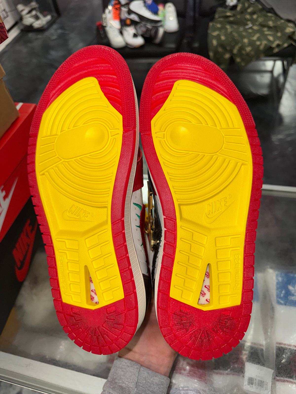 Air Jordan 1 High Zoom Air CMFT 2 Teyana Taylor A Rose From Heaven sneaker, new, size 9 (10.5W) – view 5