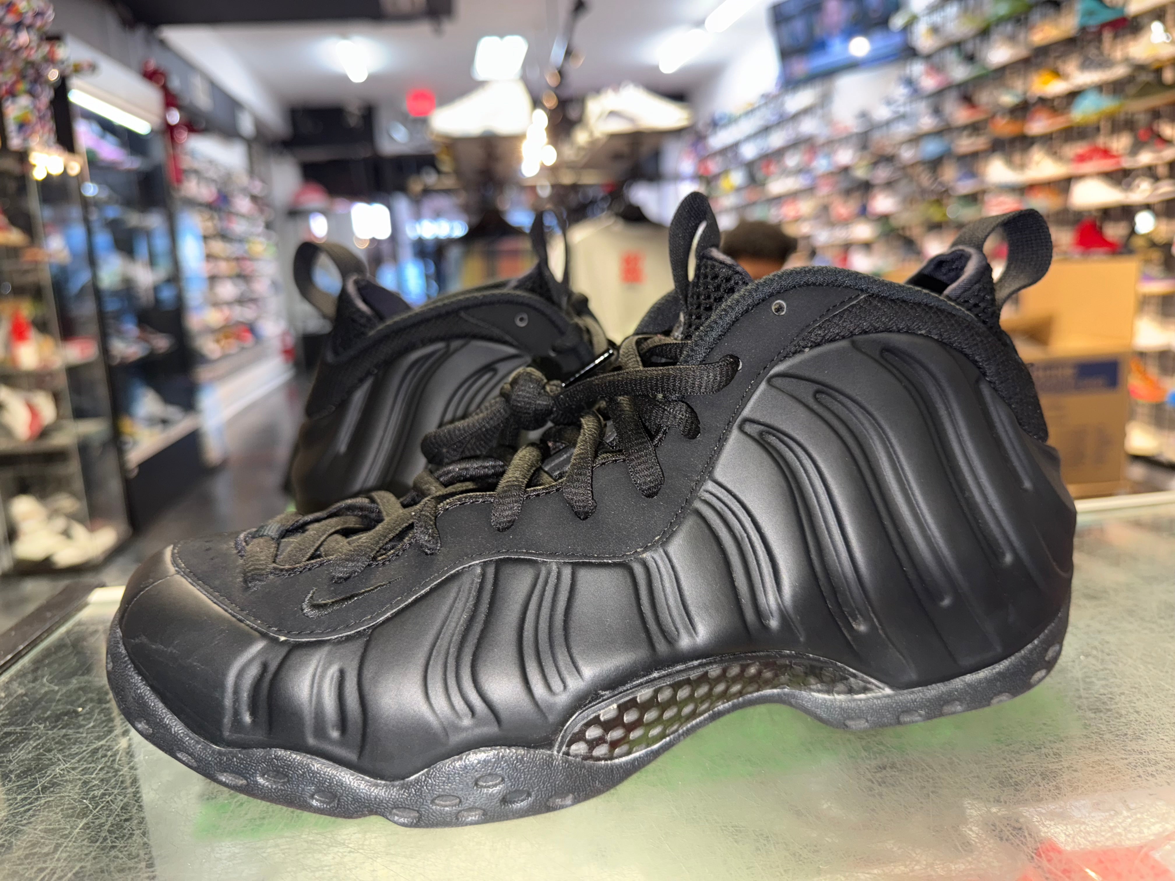 Size 8.5 Foamposite One "Anthracite" 2020