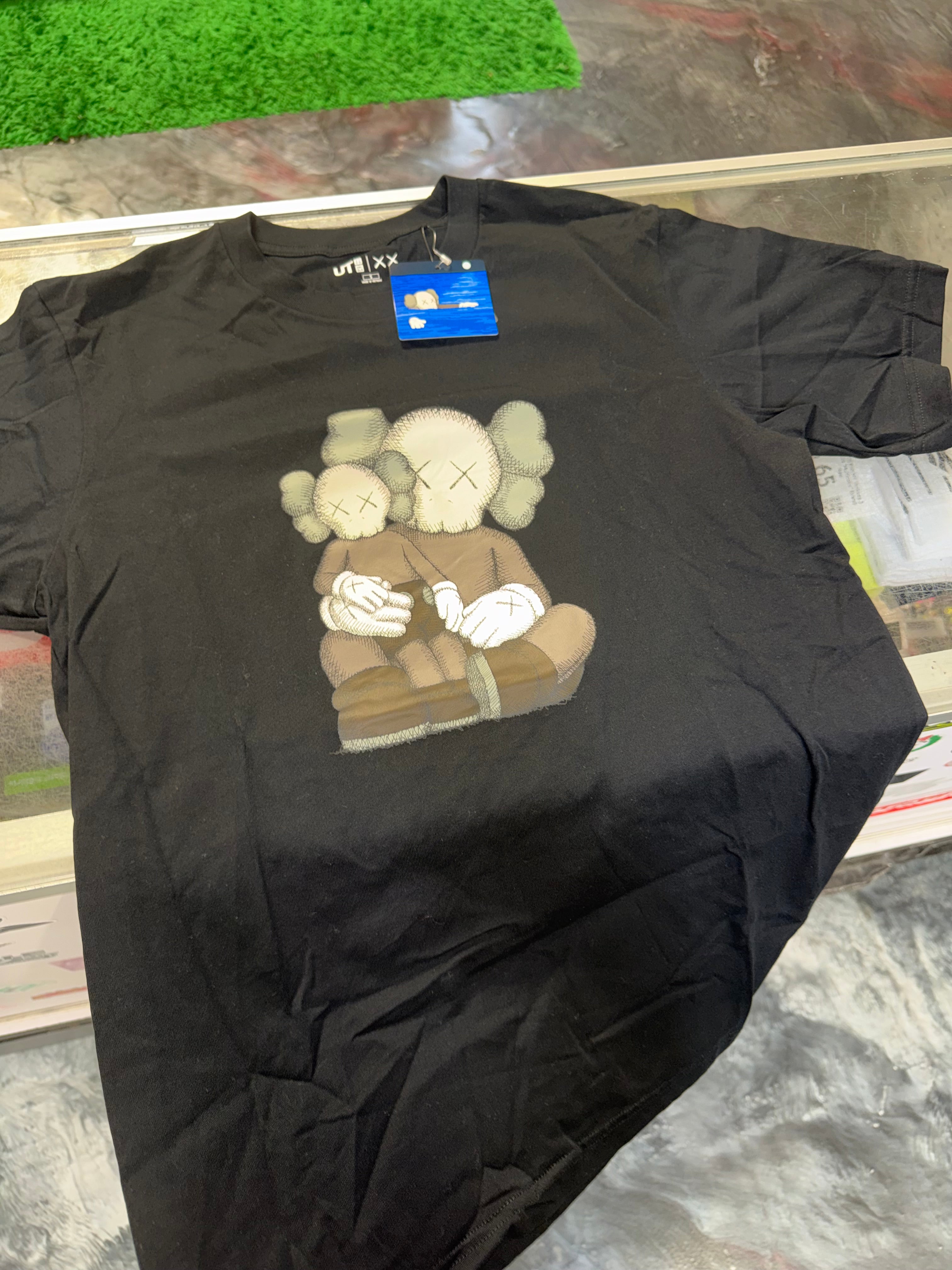 Size S Kaws Uniqlo Tee “Black” Brand New