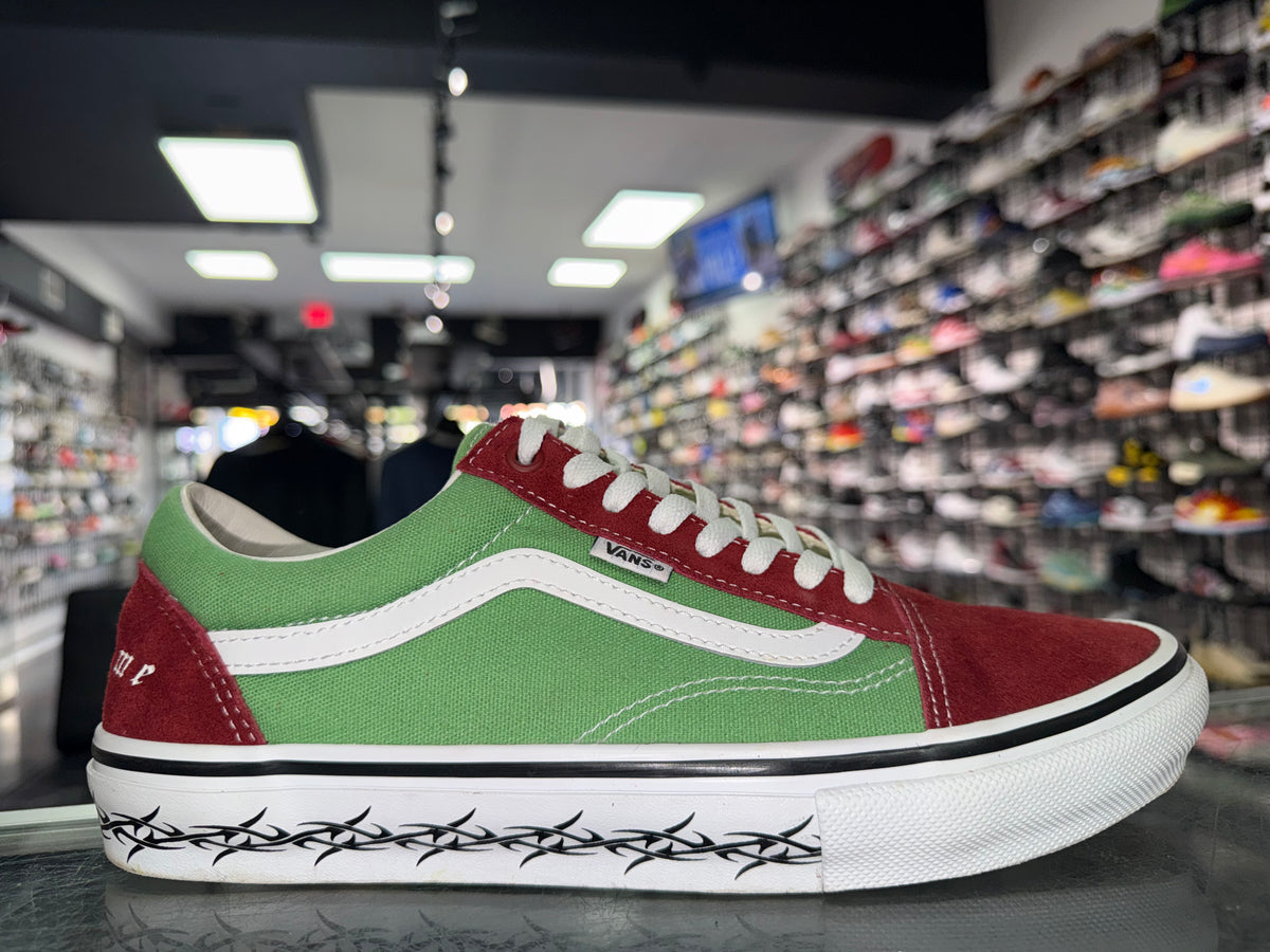 Size 10 Supreme x Vans Old Skool “Barbed Wire Green”