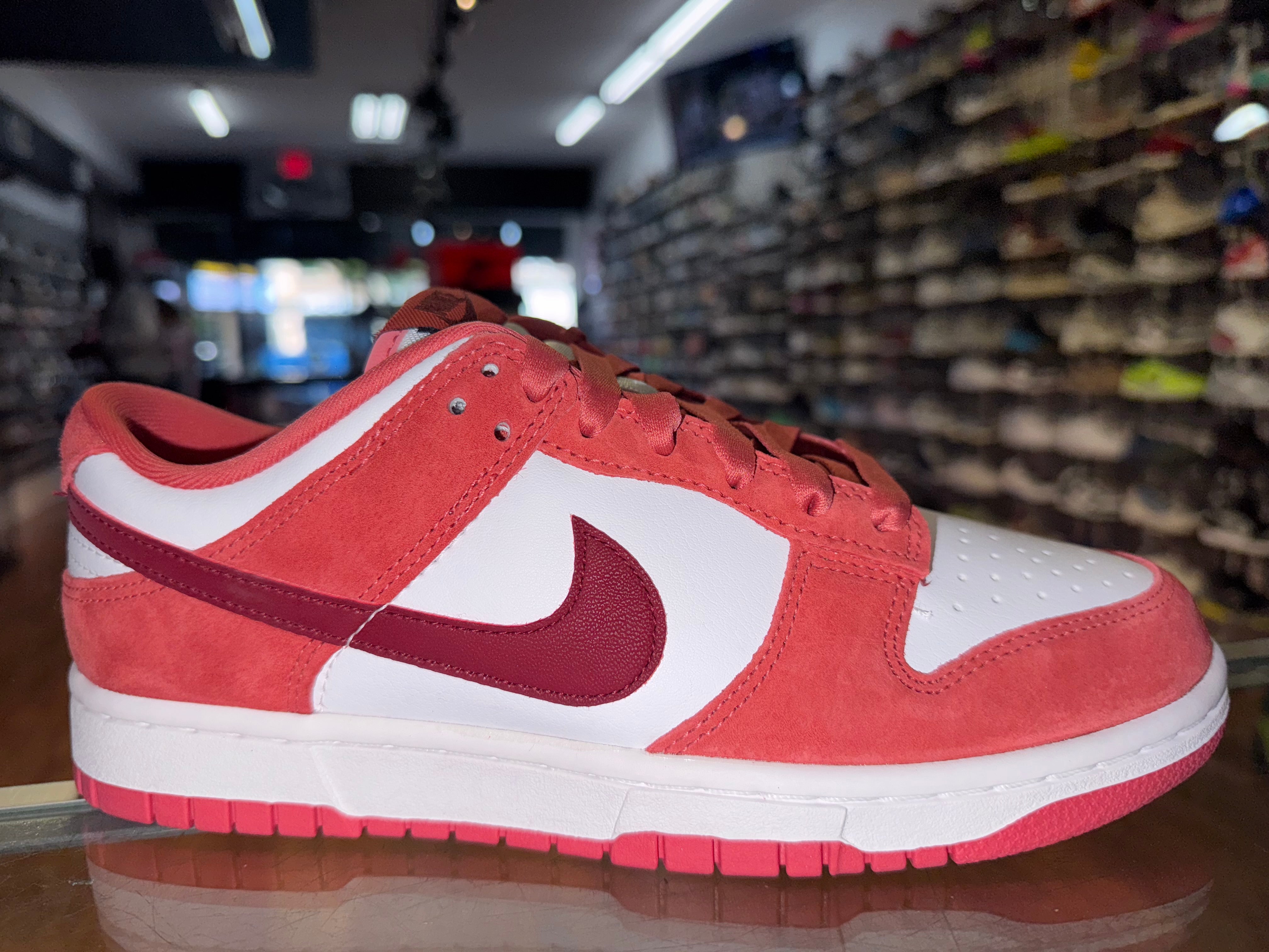 Size 7 (8.5W) Dunk Low “V-Day” Brand New