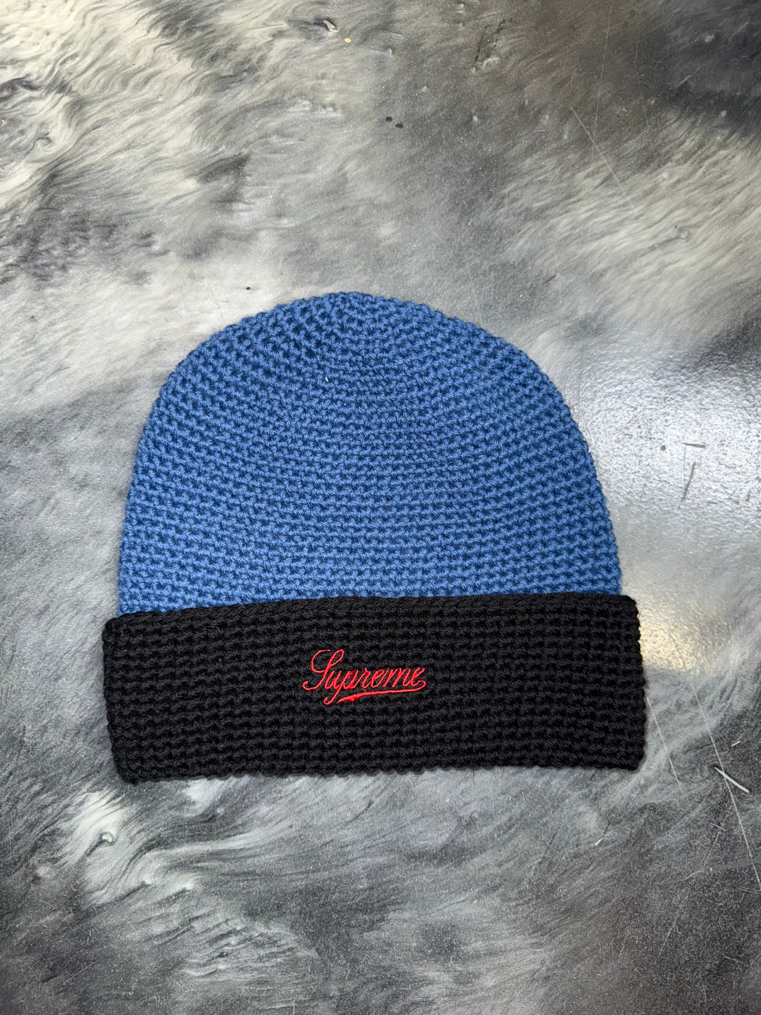Size OS Supreme Two Tone Twill Beanie “Blue/Black”