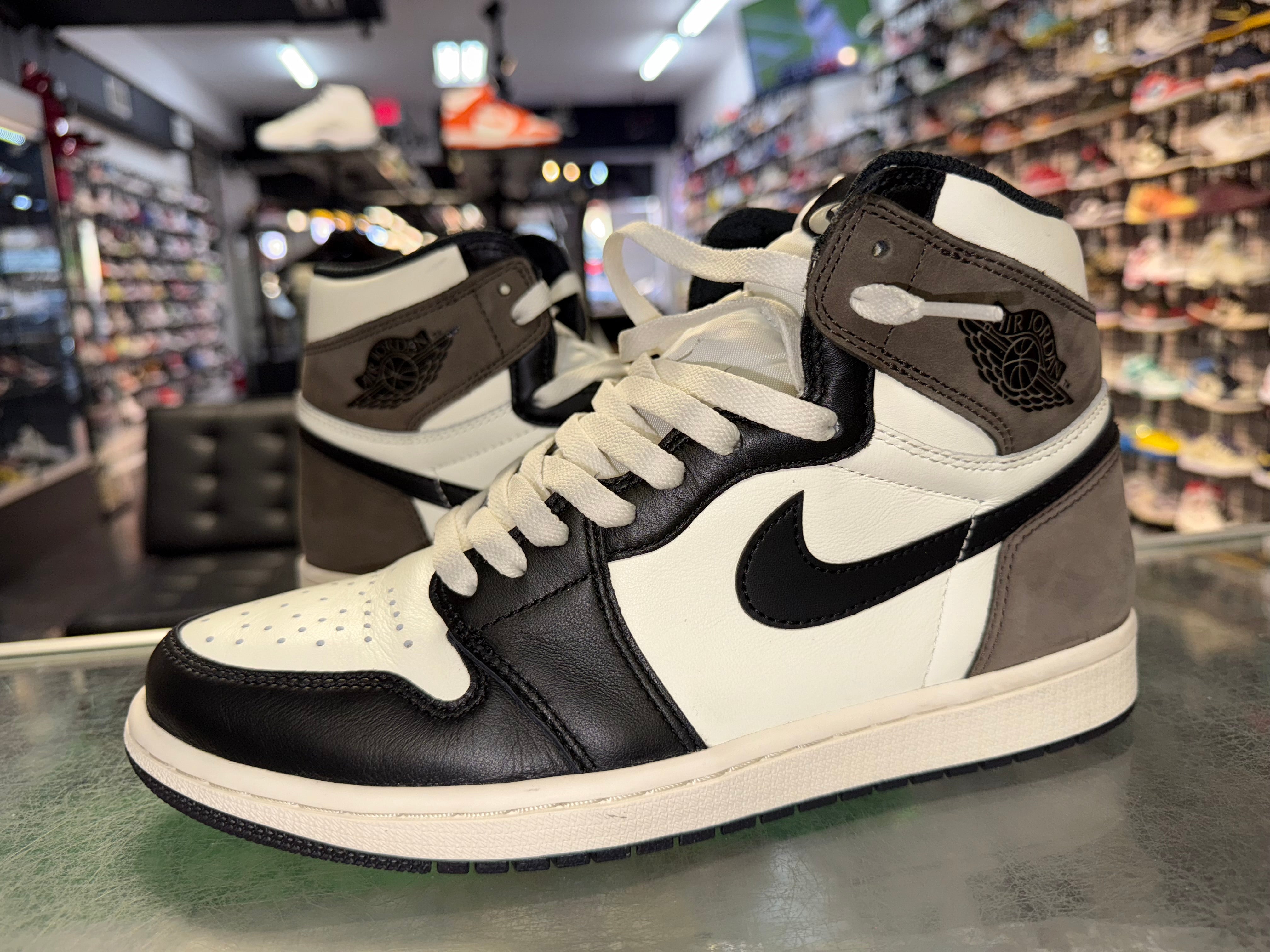 Size 9 Air Jordan 1 "Mocha"