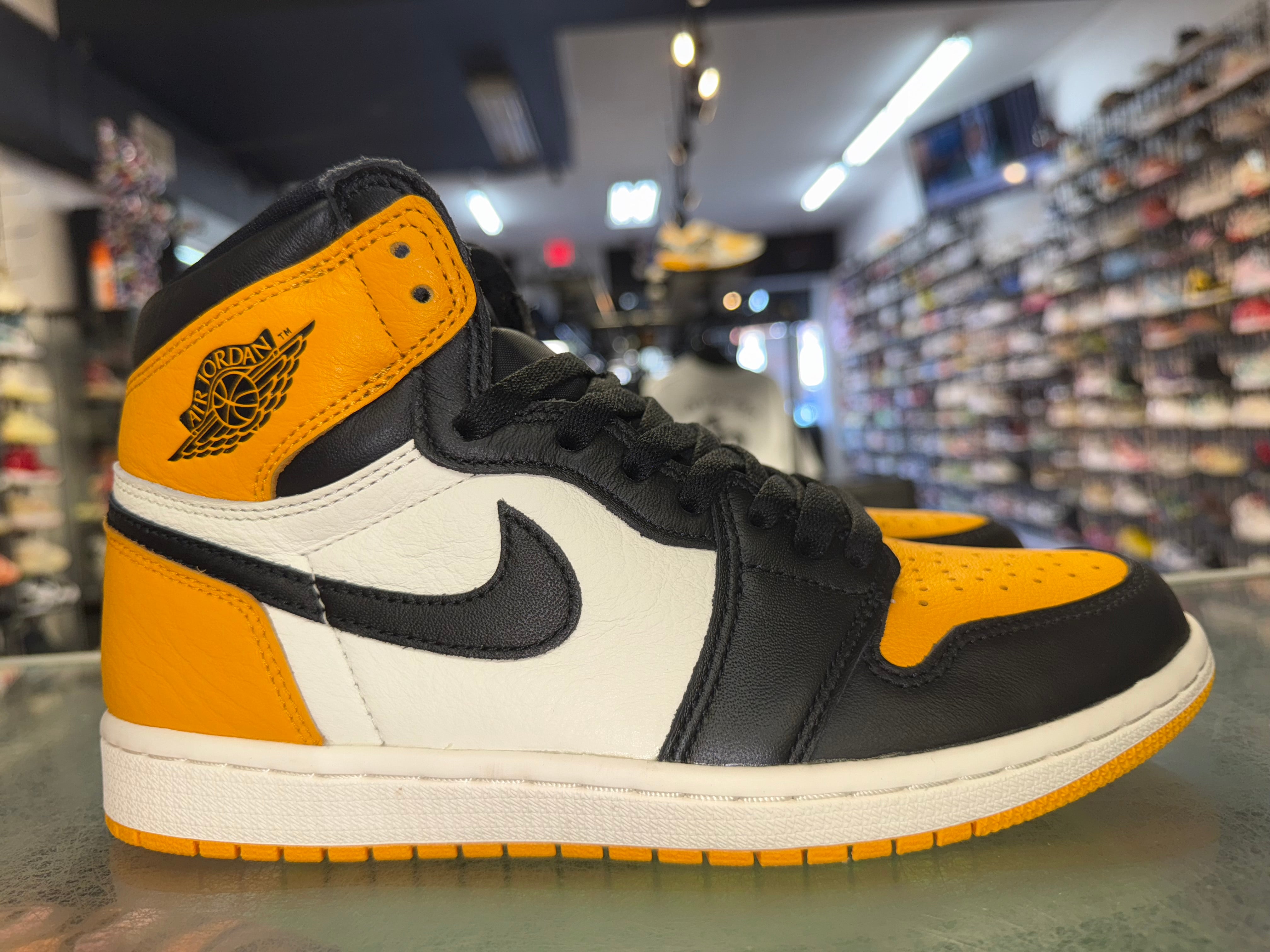 Size 8 Air Jordan 1 "Taxi" Brand New
