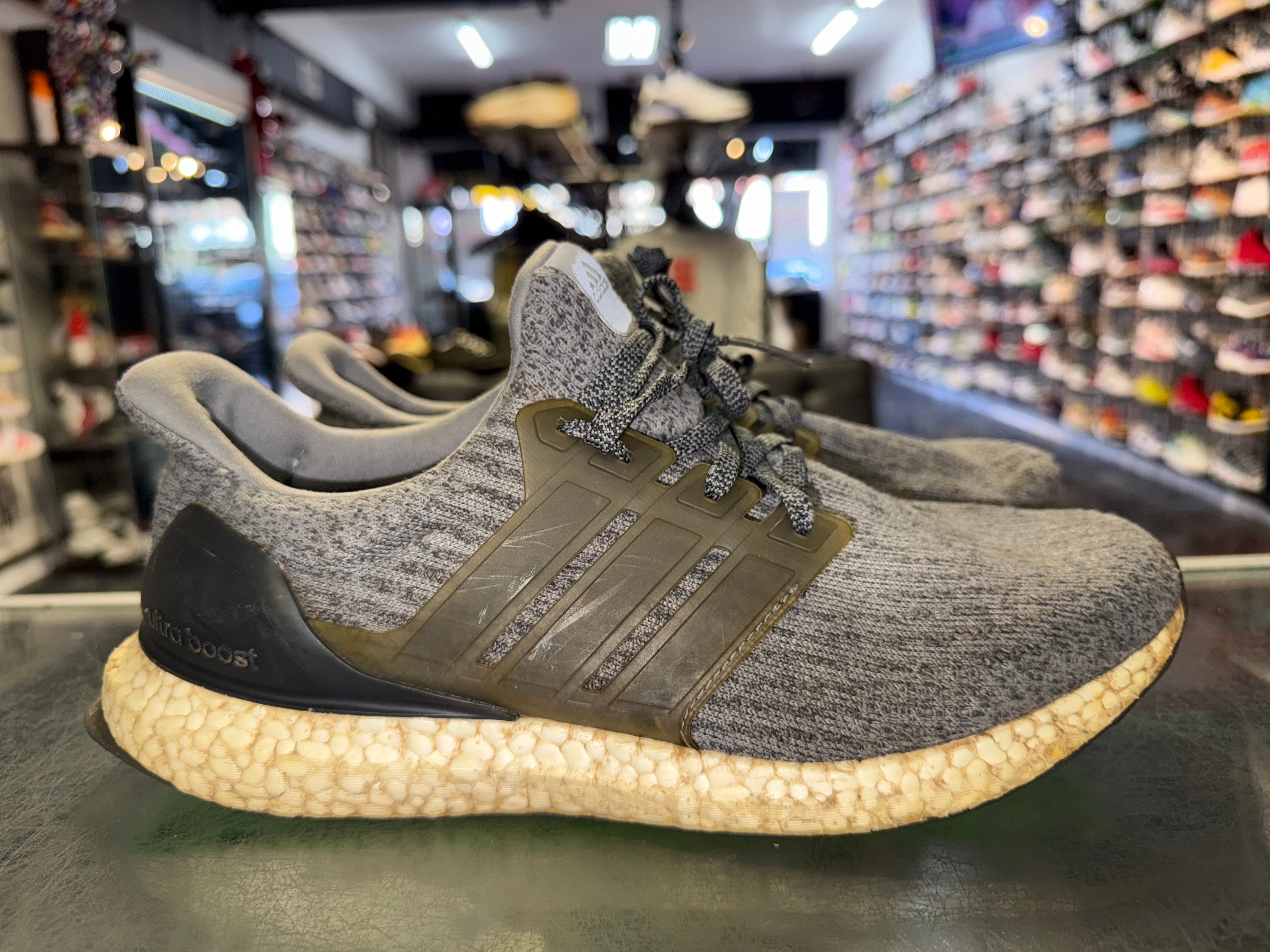 Size 9 Adidas Ultra Boost Grey - NB