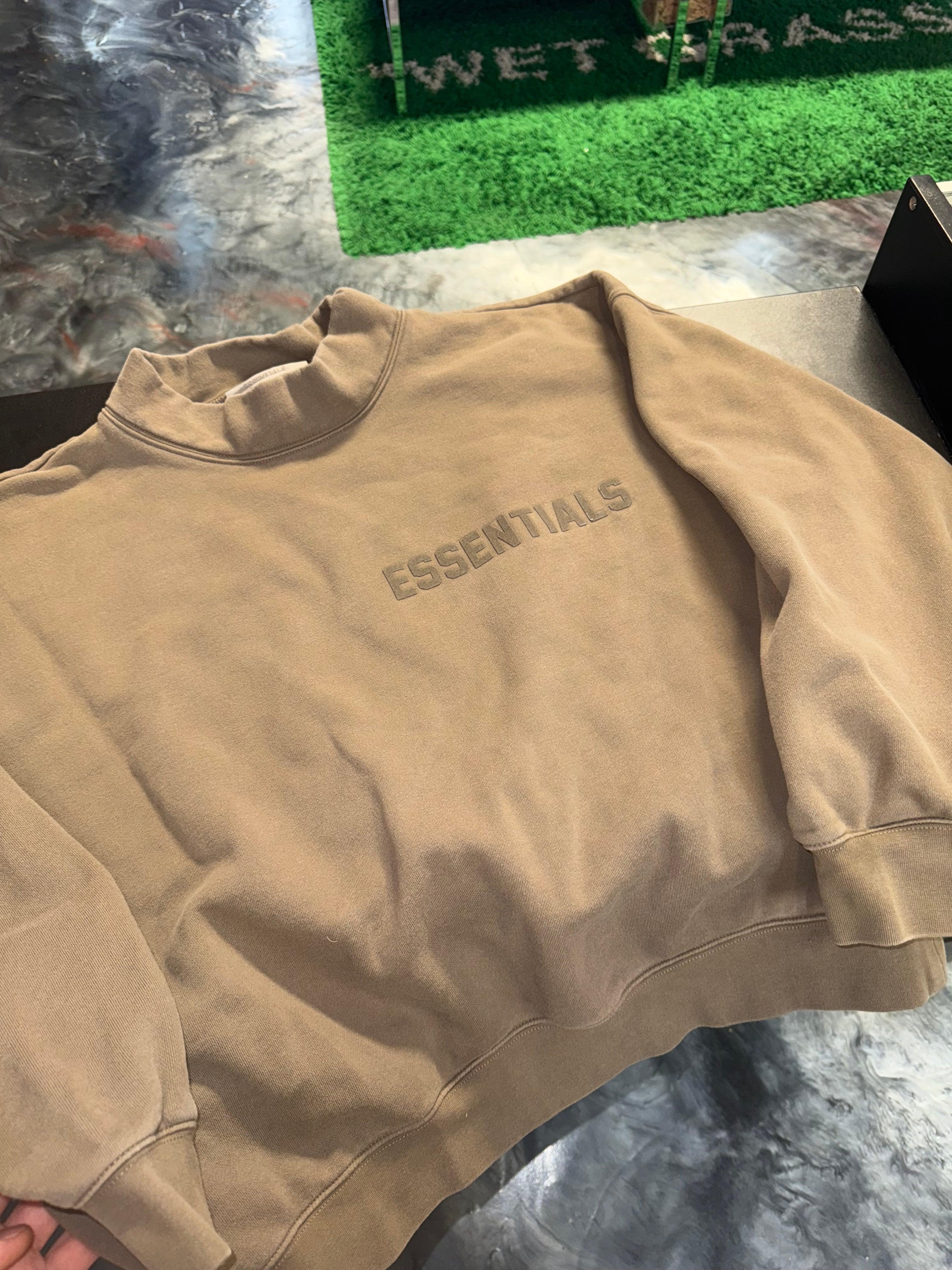 Size L (Fits XL) Essentials FOG Crewneck “Wood”