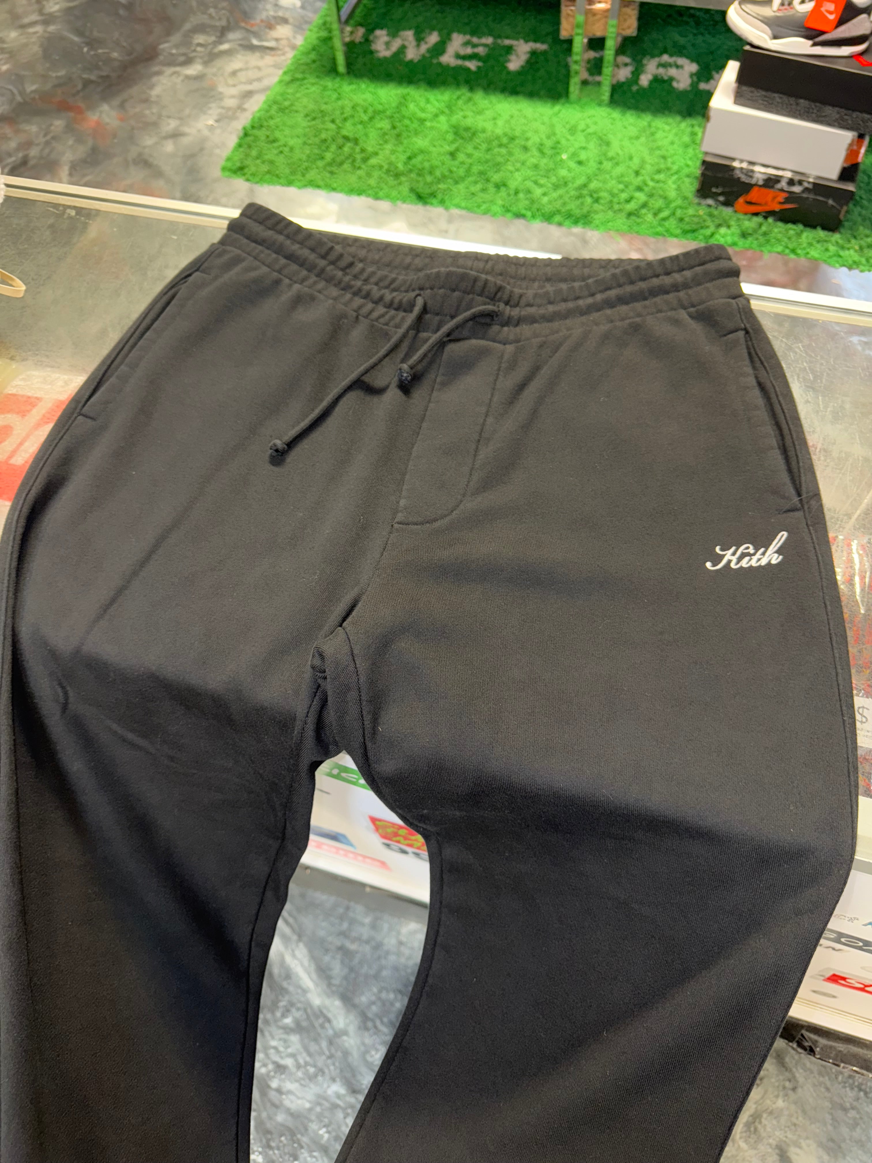 Size L Kith Embroidered Logo Sweatpants “Black”