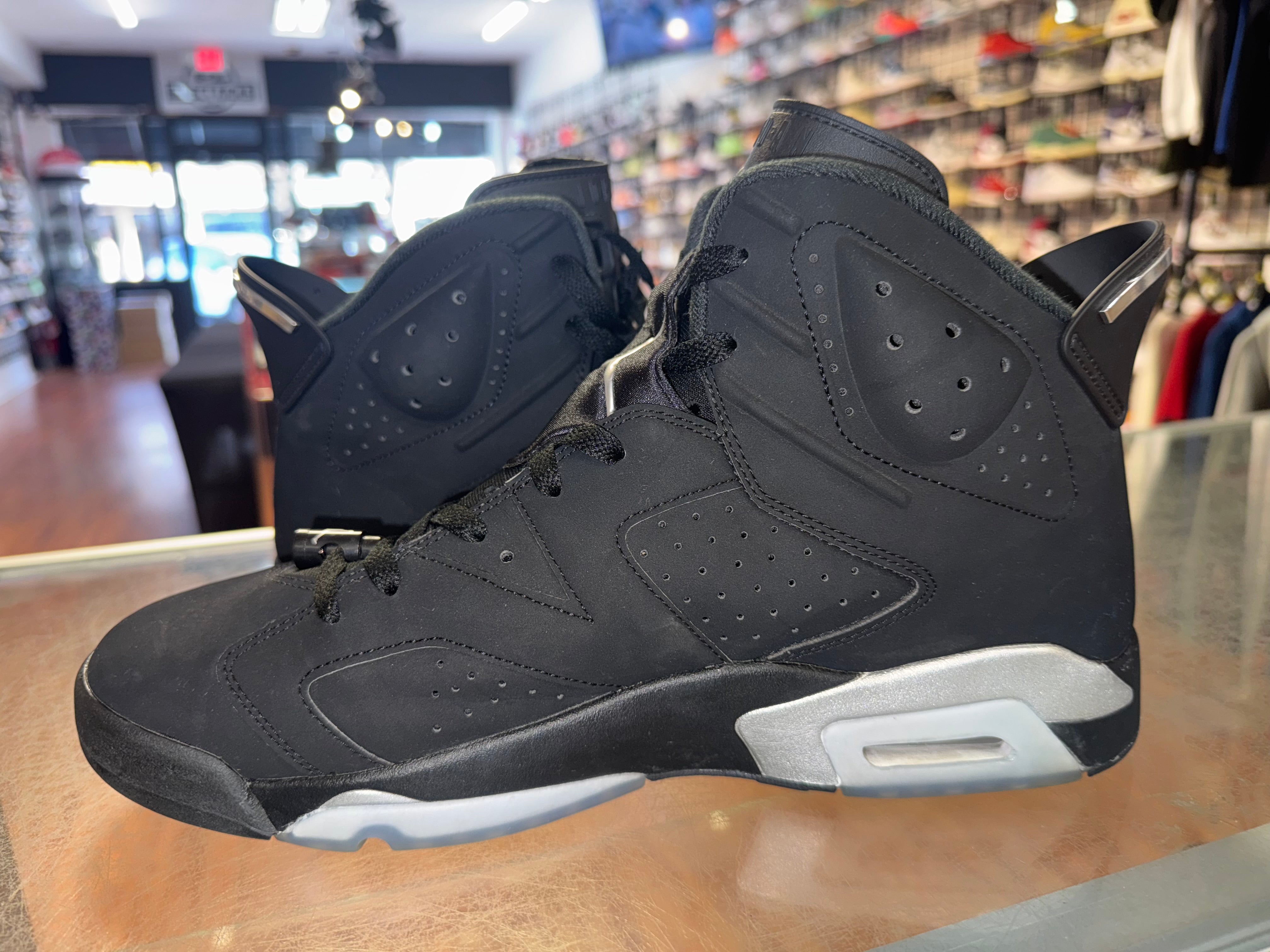 Size 13 Air Jordan 6 “Chrome”