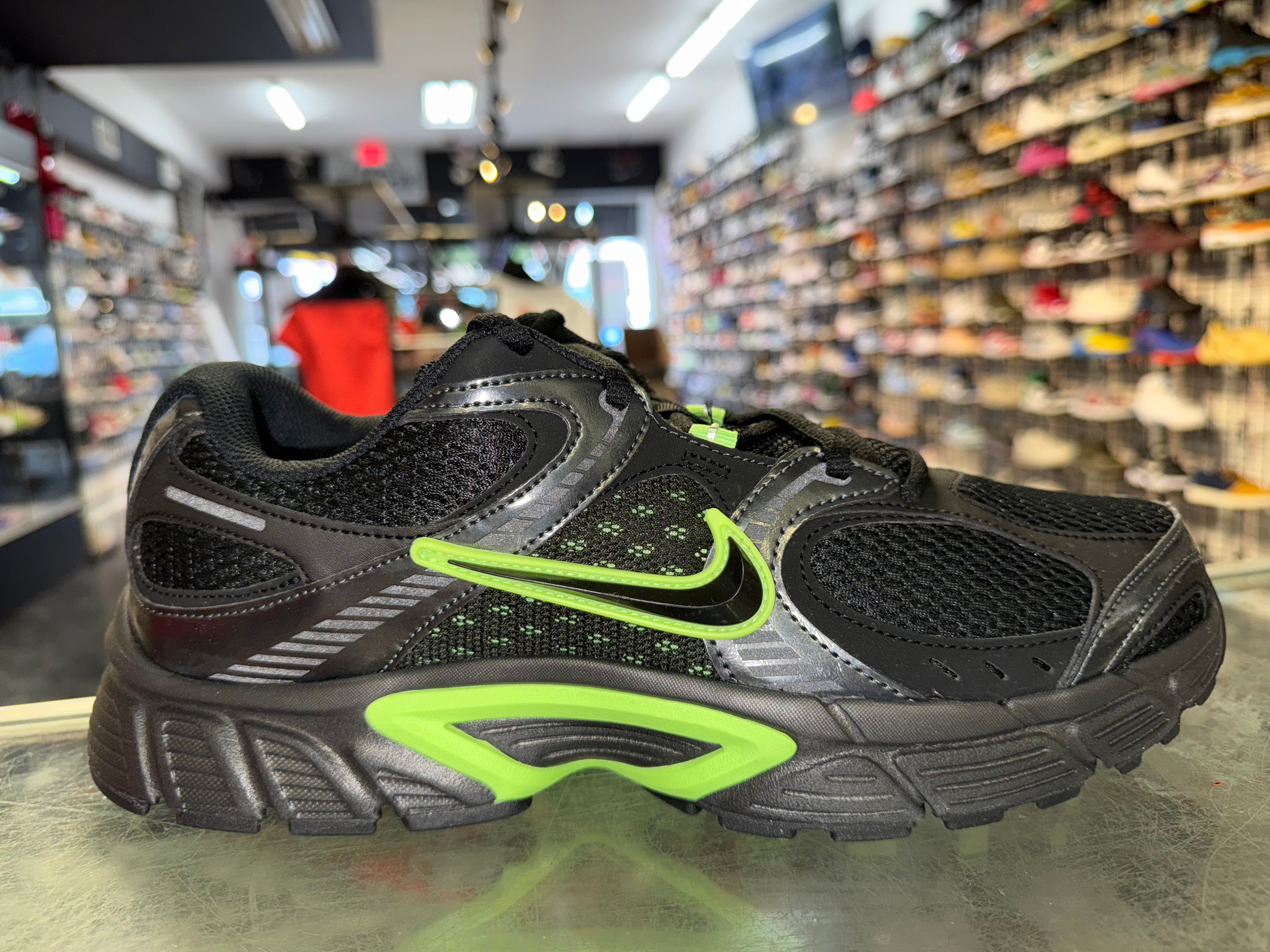 Size 10.5 Nike V5 Runner “Lime Blast” Brand New