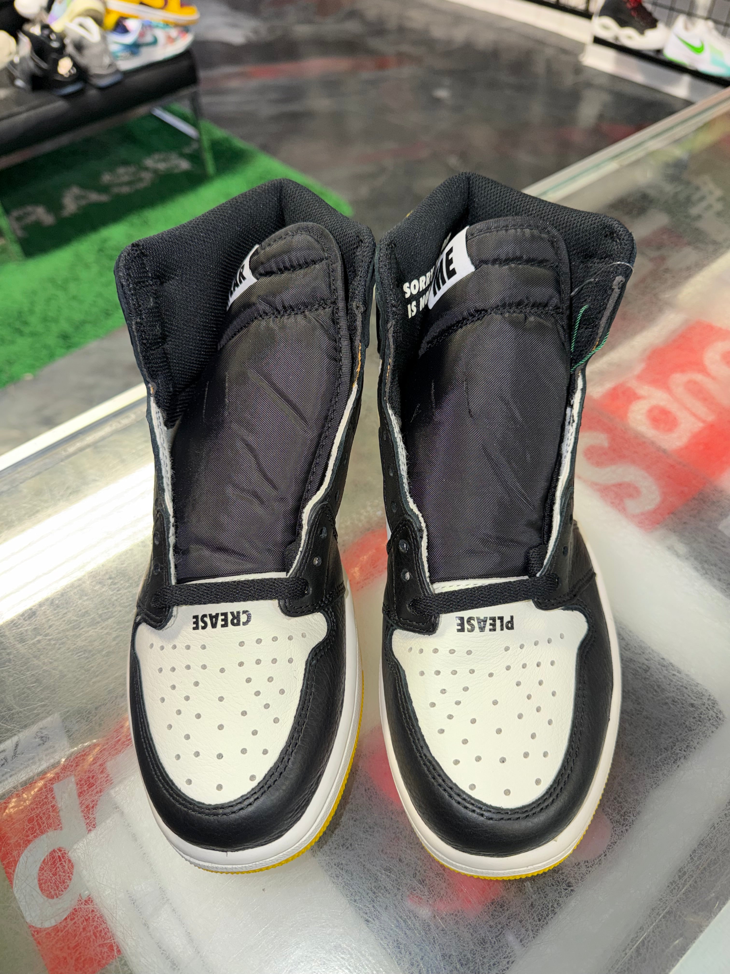 Size 9.5 Air Jordan 1 Not For Resale "Varsity Maize" Brand New