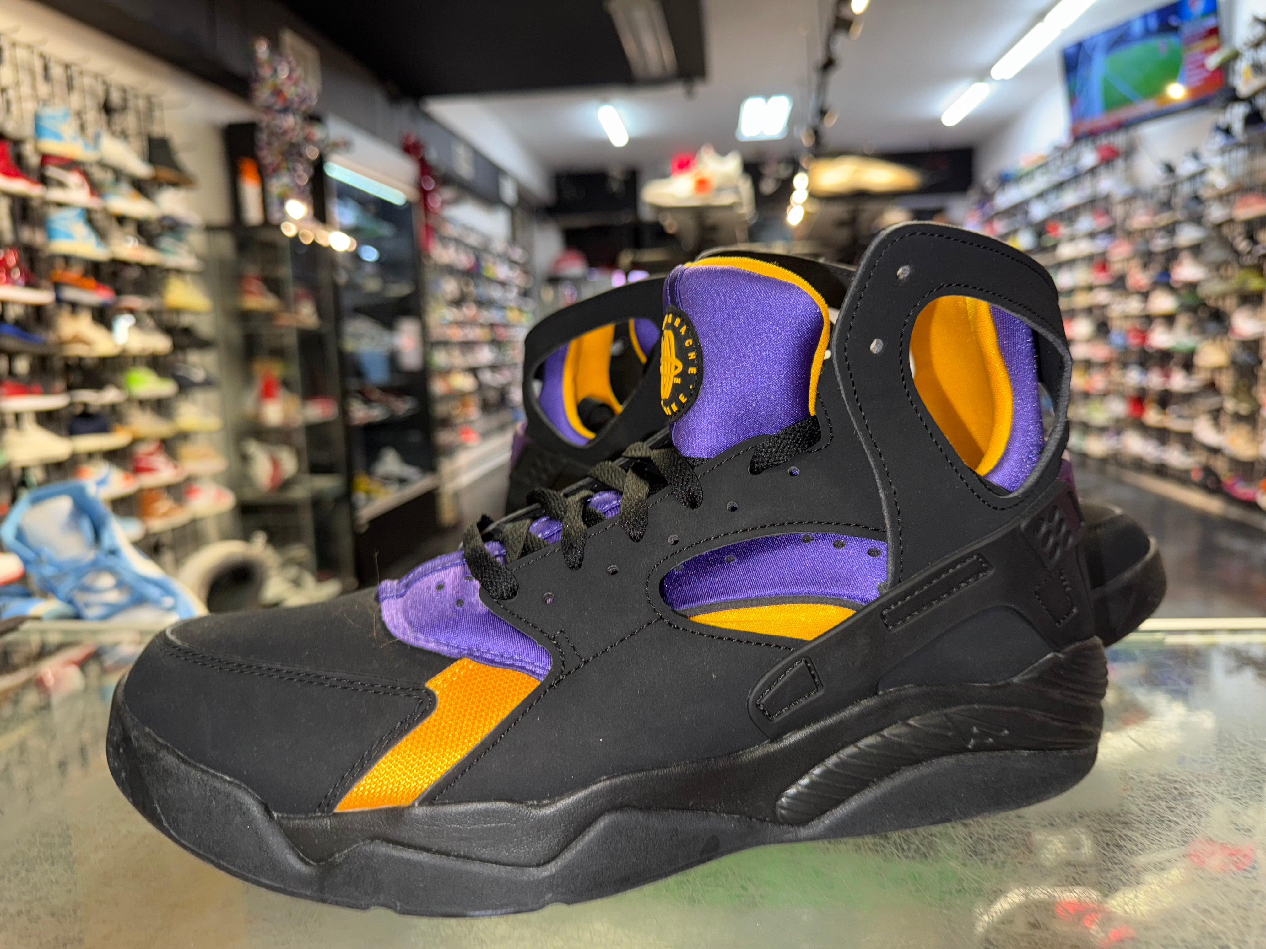 Size 12 Air Flight Huarache "Lakers Away"