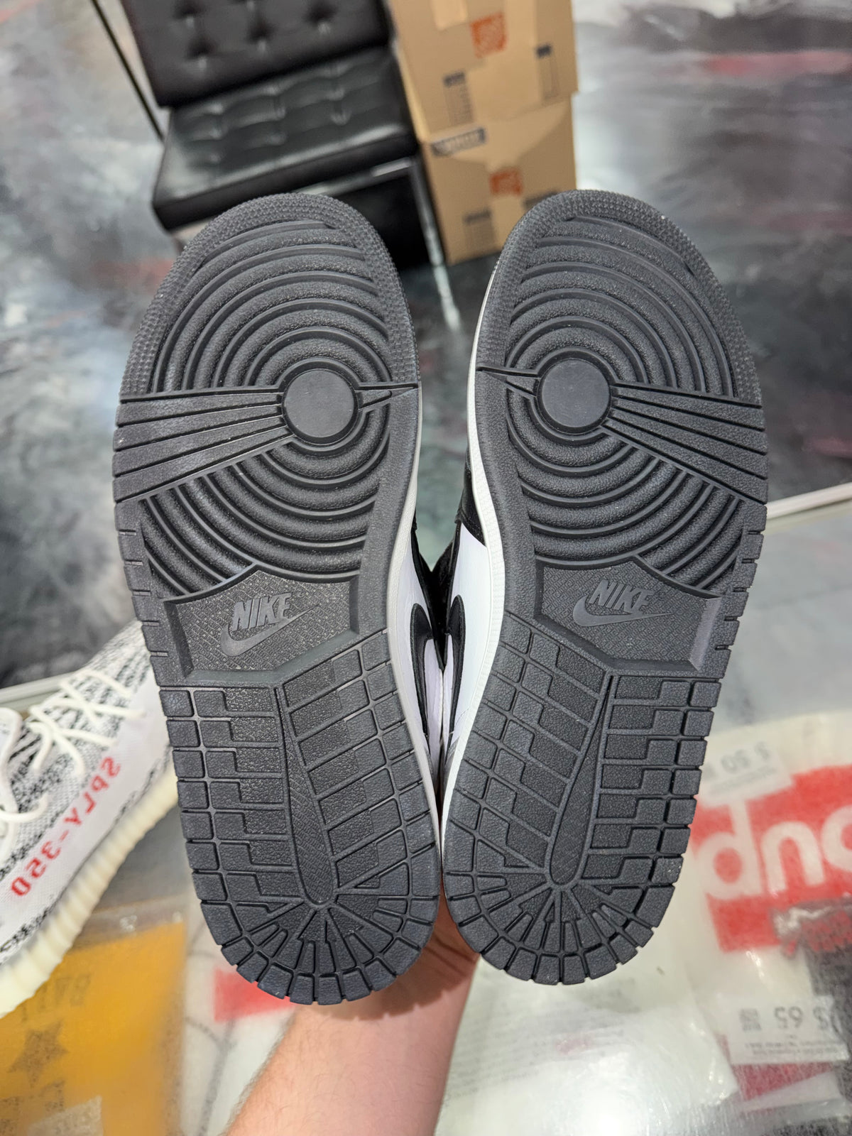 Air Jordan 1 Silver Toe sneaker, new, size 6.5 (8W) – view 4