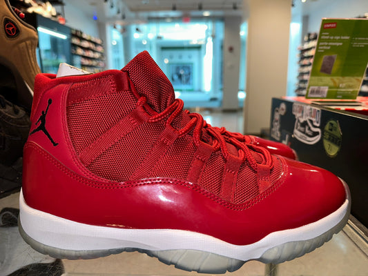 Size 10.5 Air Jordan 11 “Win Like 96” Brand New (Mall)