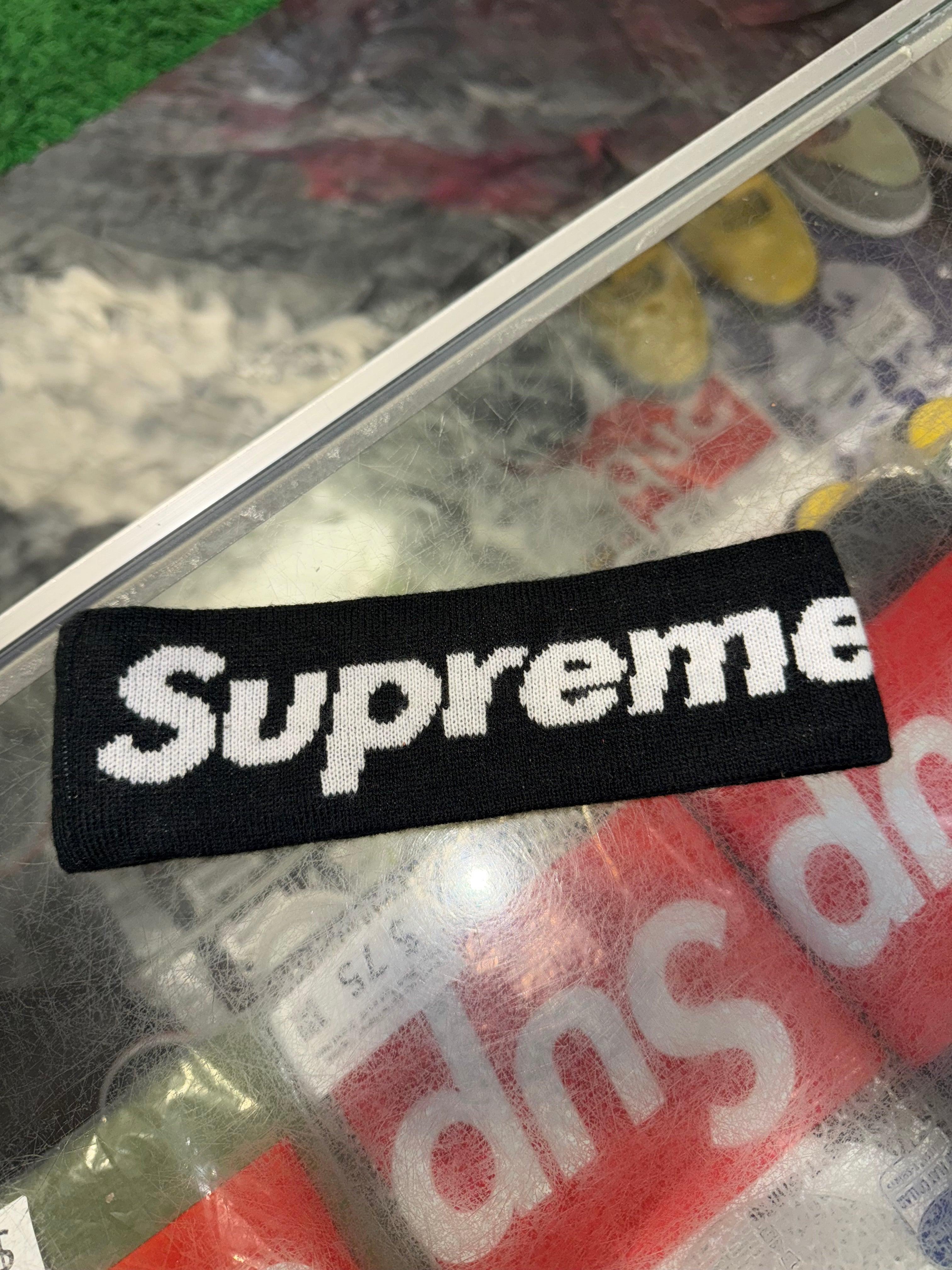 Size OS Supreme New Era Headband “Black”