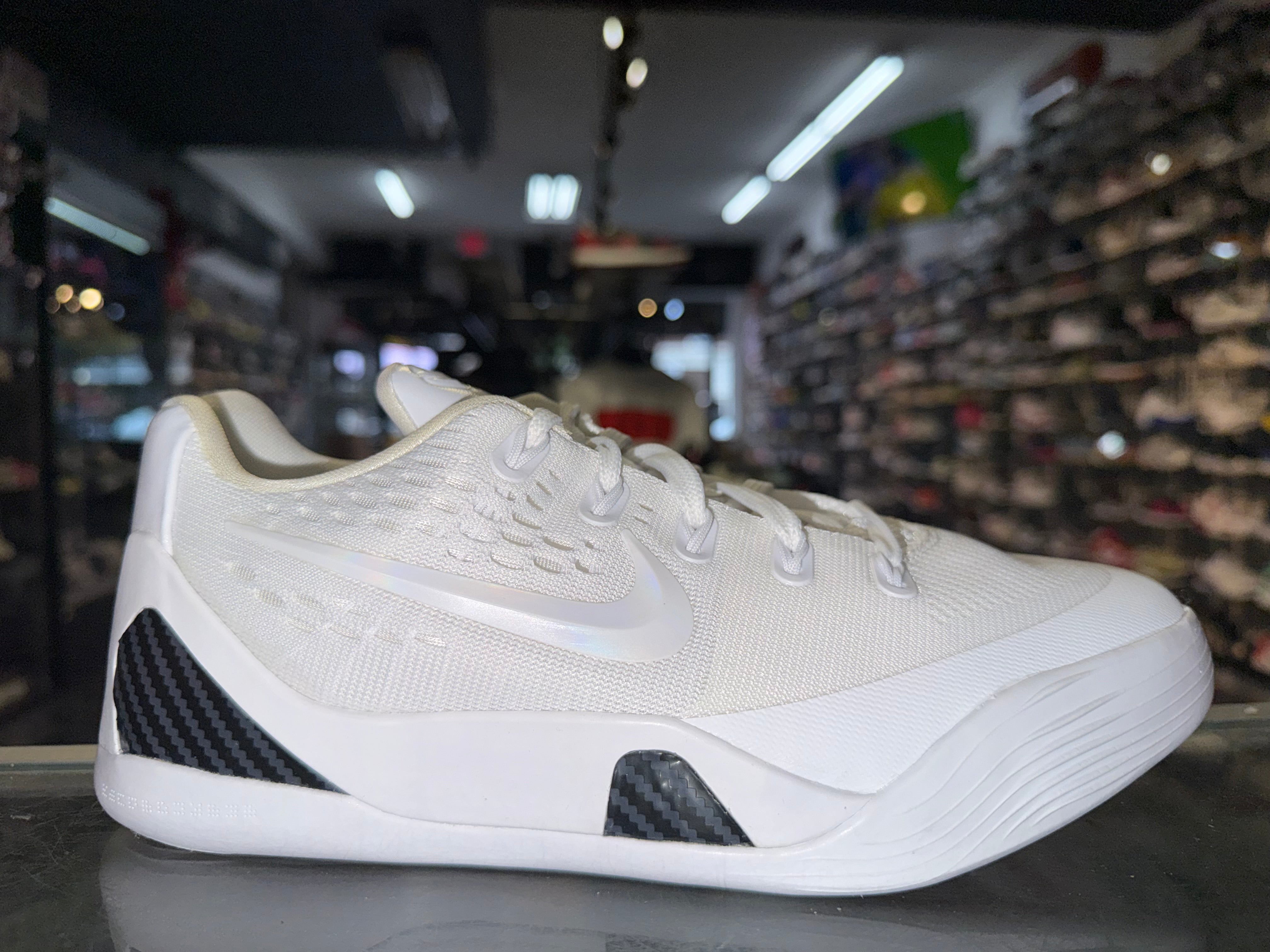 Size 4.5y Kobe 9 Elite "Halo" Brand New