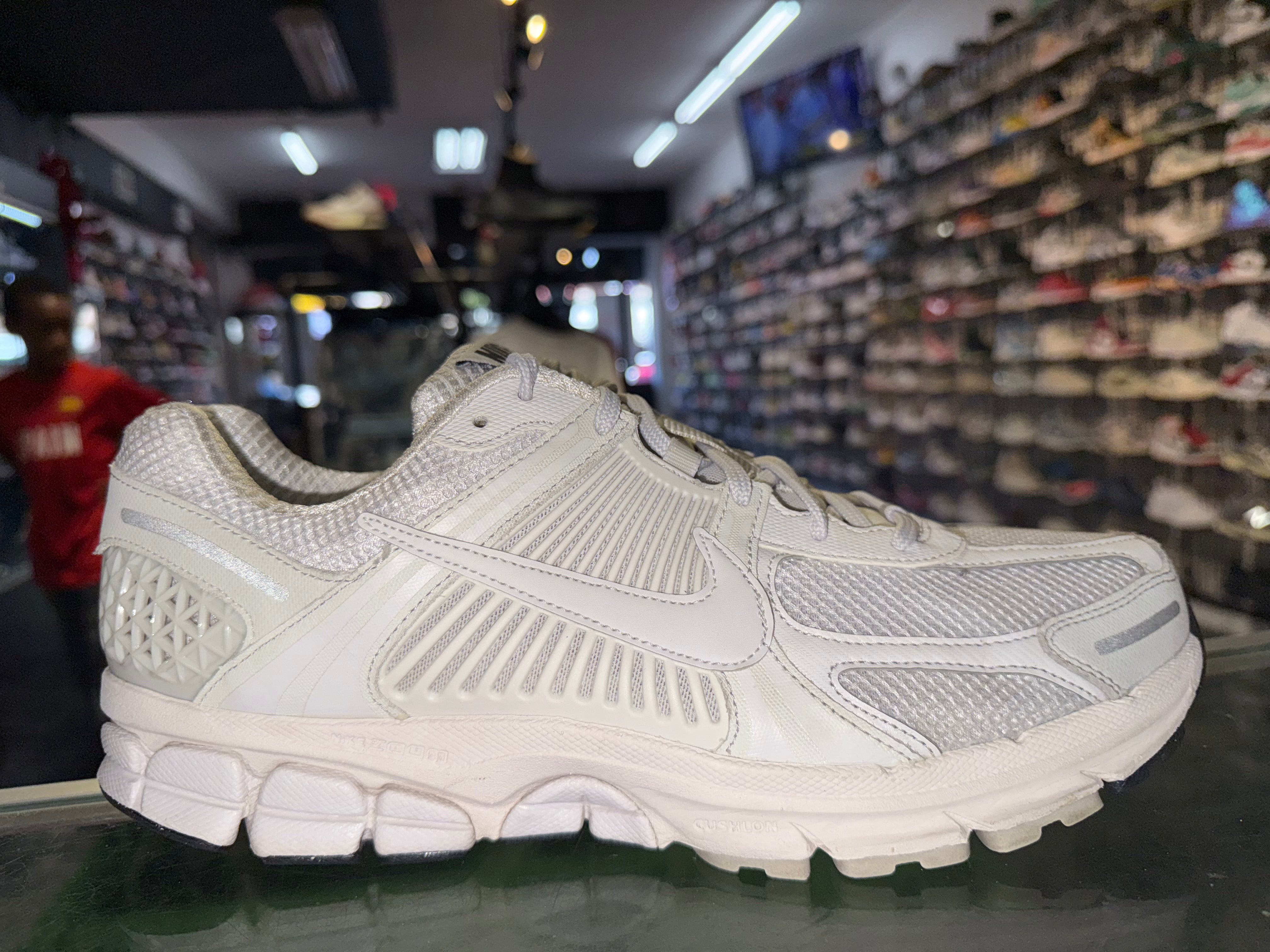 Size 12 Zoom Vomero 5 "Vast Grey"