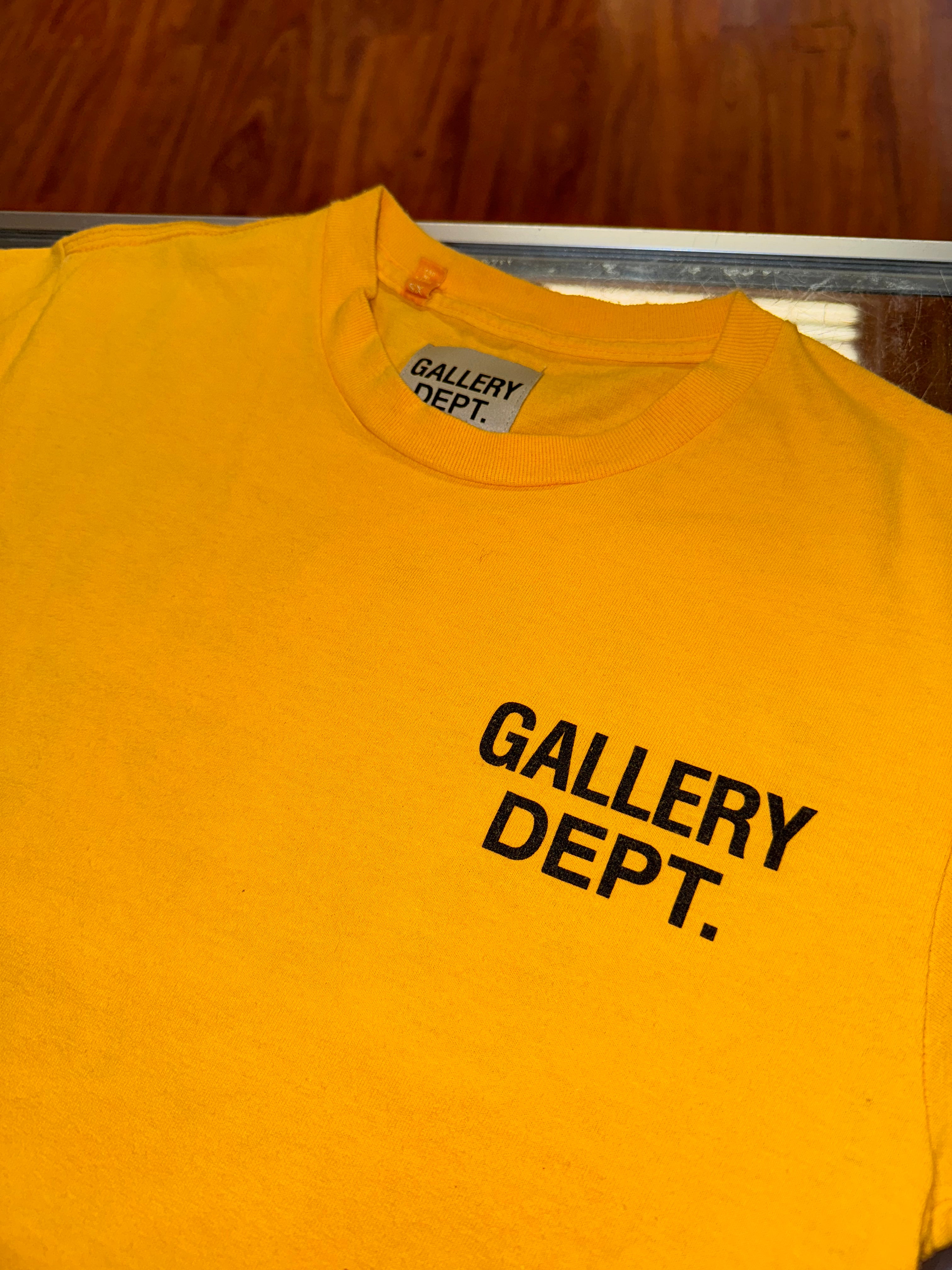 Size XS Gallery Dept Souvenir Tee “Yellow”